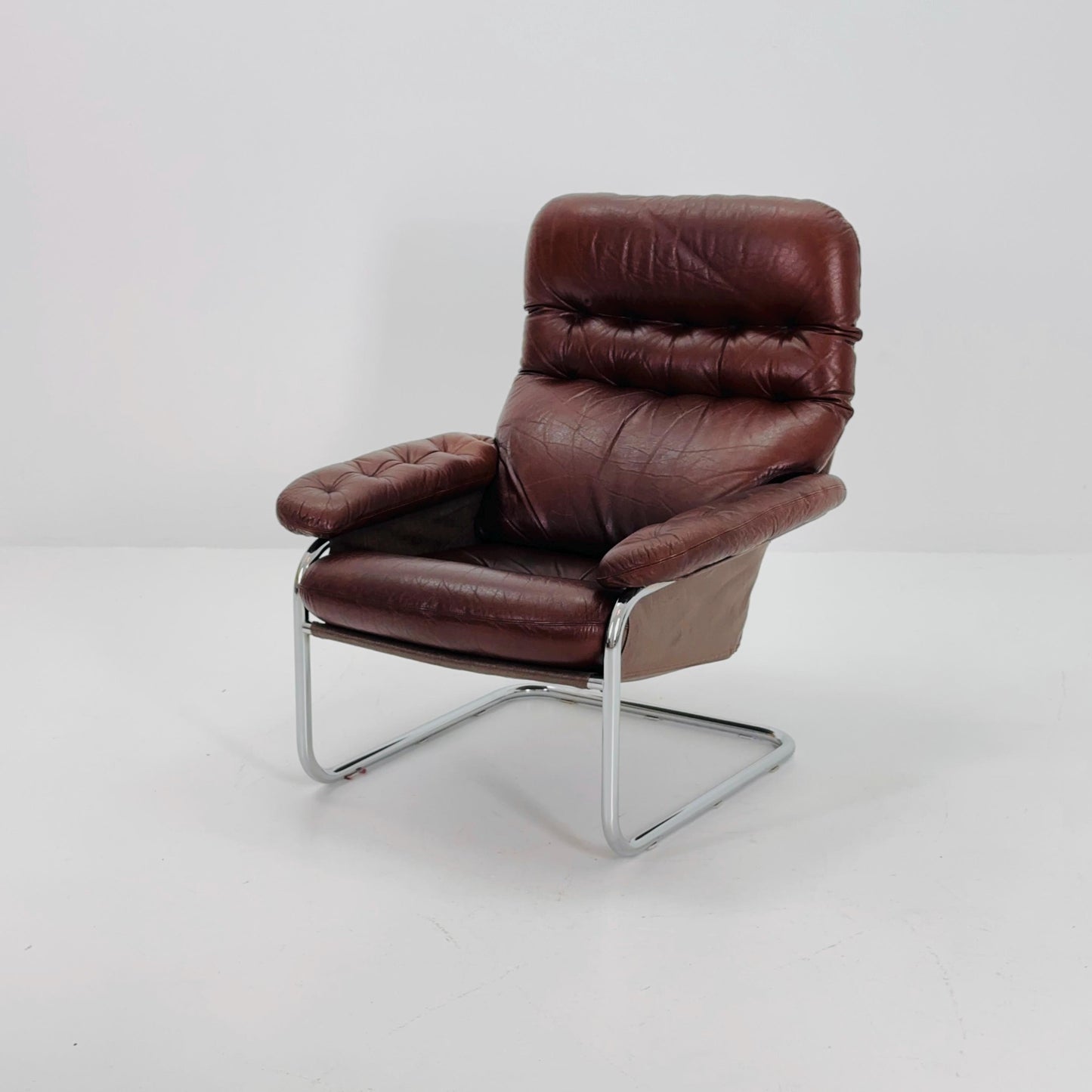 Mid Century Modern Cantilever Chair by Sam Larsson for Dux – Chrome & Brown Leather – Sweden 1970s