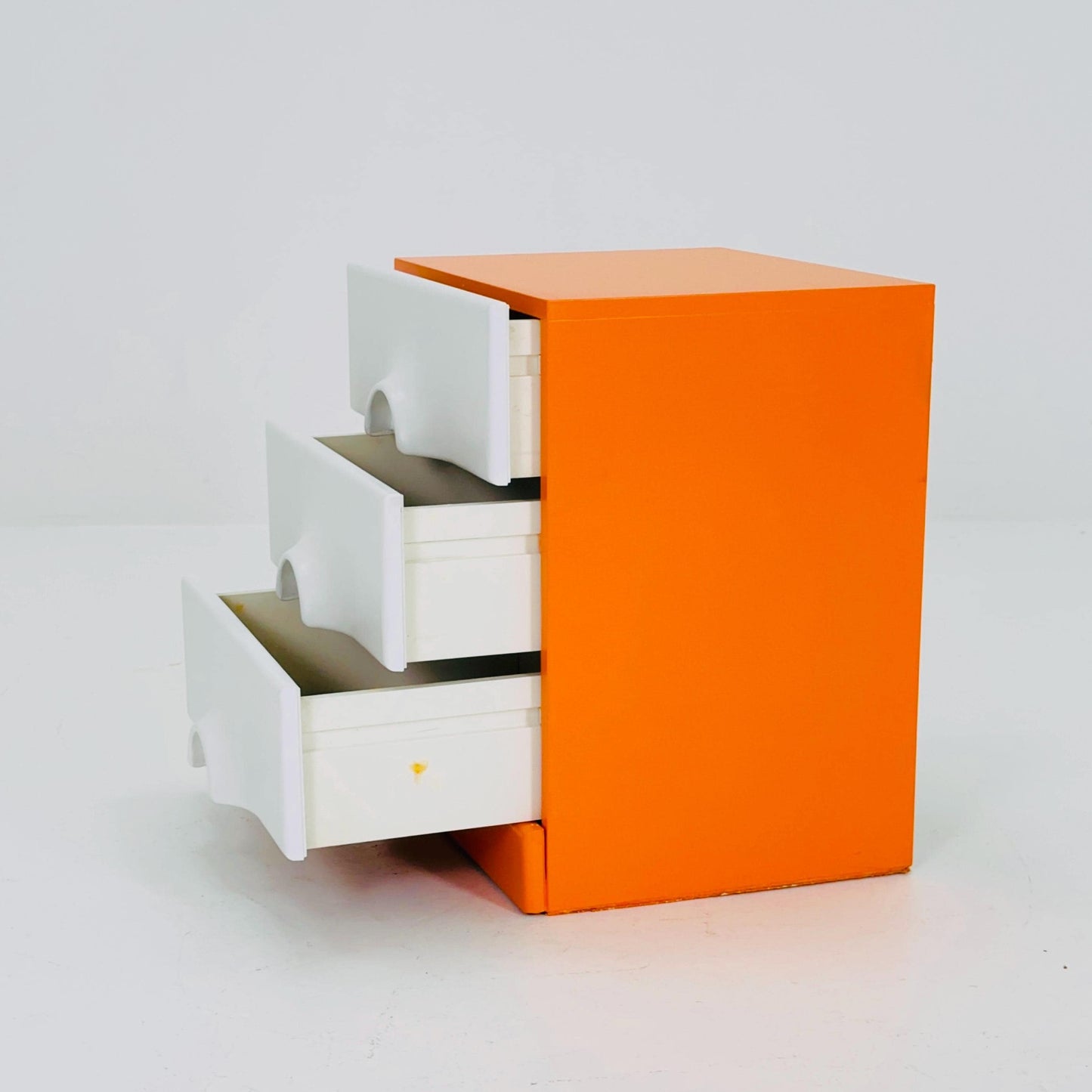 Space age Quadro Chest of Drawers by Jürgen Lange for Schönbuch – Iconic Mid-Century Modern Storage ,1970s Germany