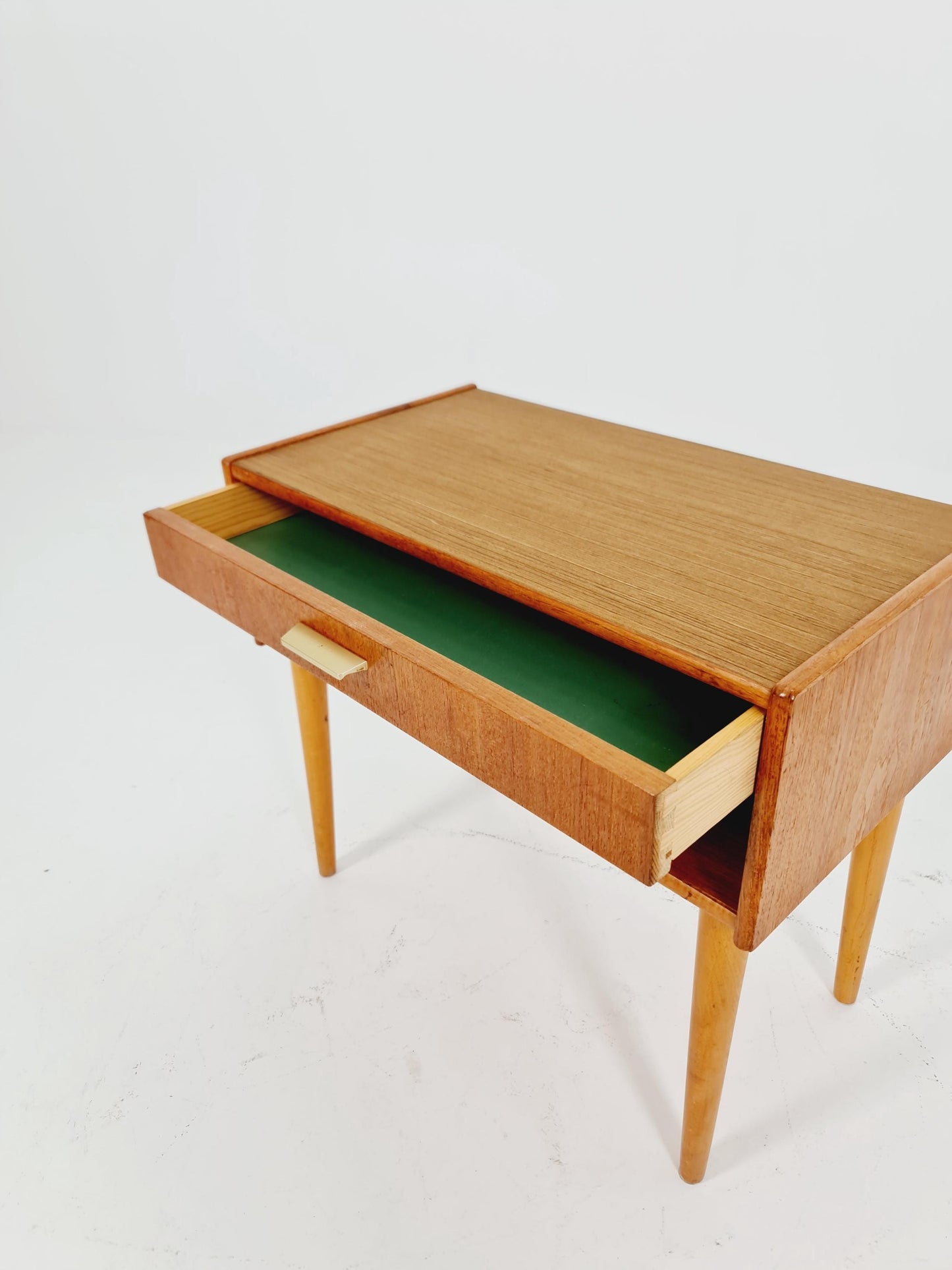 Mid century Scandinavian teak side table / bedside table, 1960s