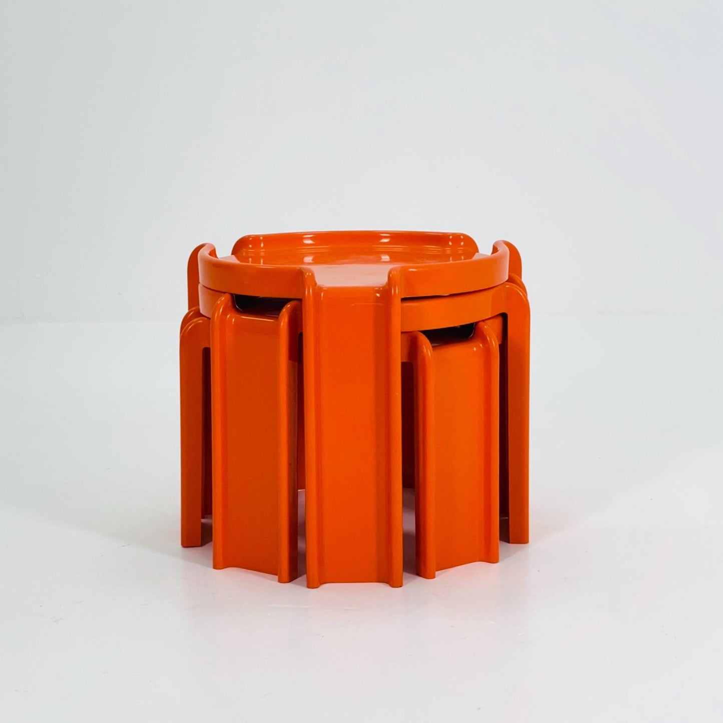 Rare Mid-Century Space Age Nesting Tables by Giotto Stoppino for Kartell — Model 4905-6-7 Italy 1970s