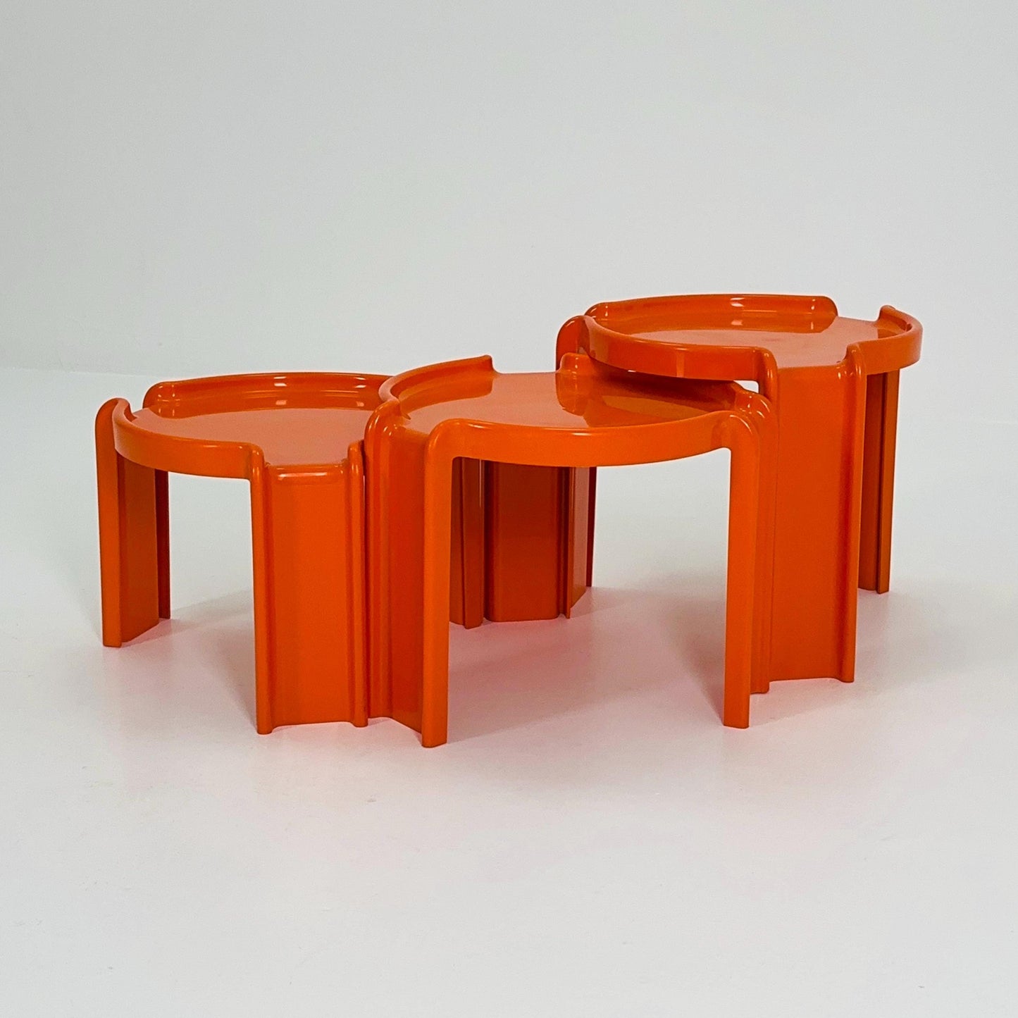 Rare Mid-Century Space Age Nesting Tables by Giotto Stoppino for Kartell — Model 4905-6-7 Italy 1970s