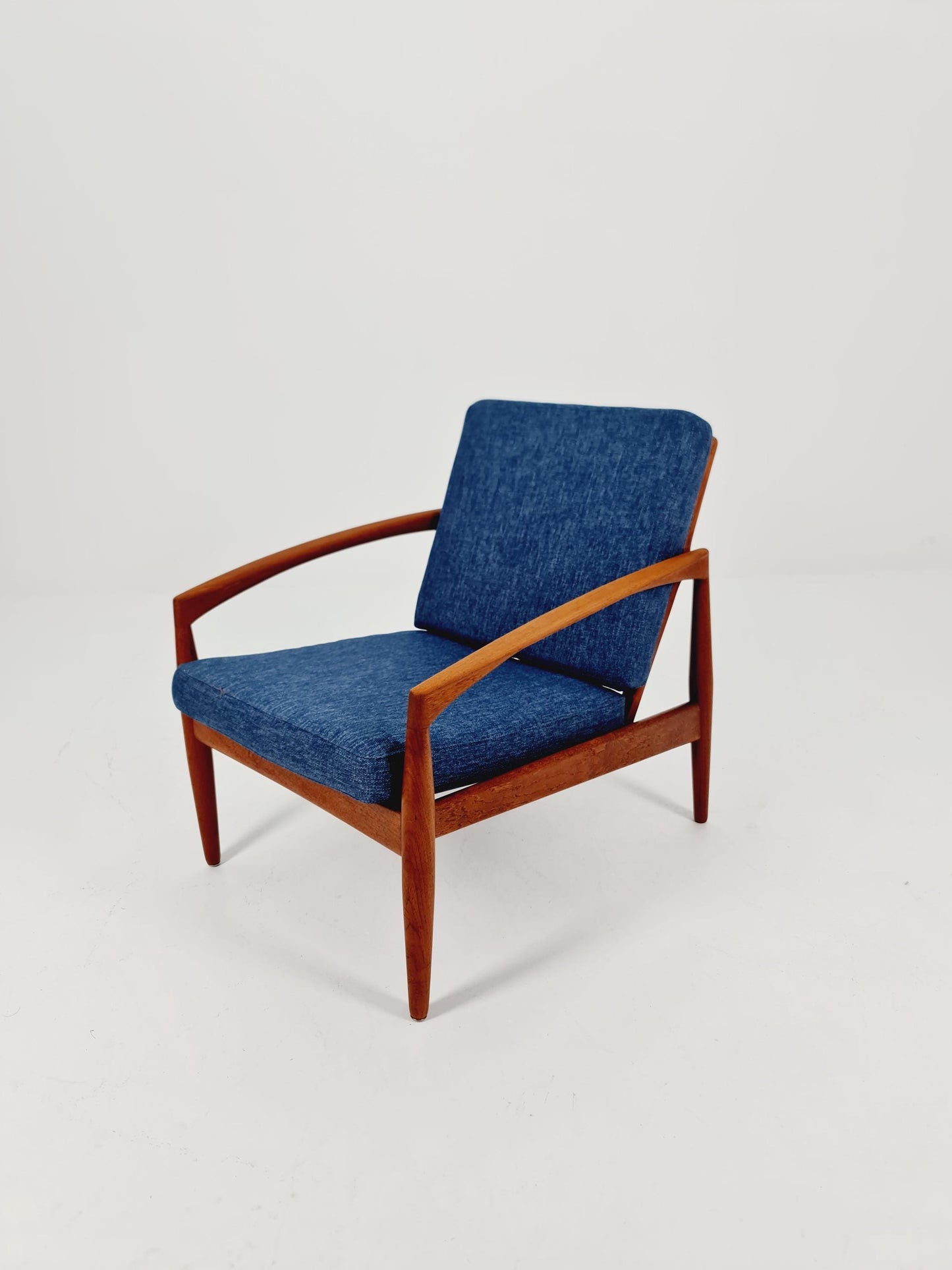 Mid-century Rare Danish teak Paper knife lounge chair/ Easy chair by Kai kristiansen For Magnus olsen Model 121 , 1960s