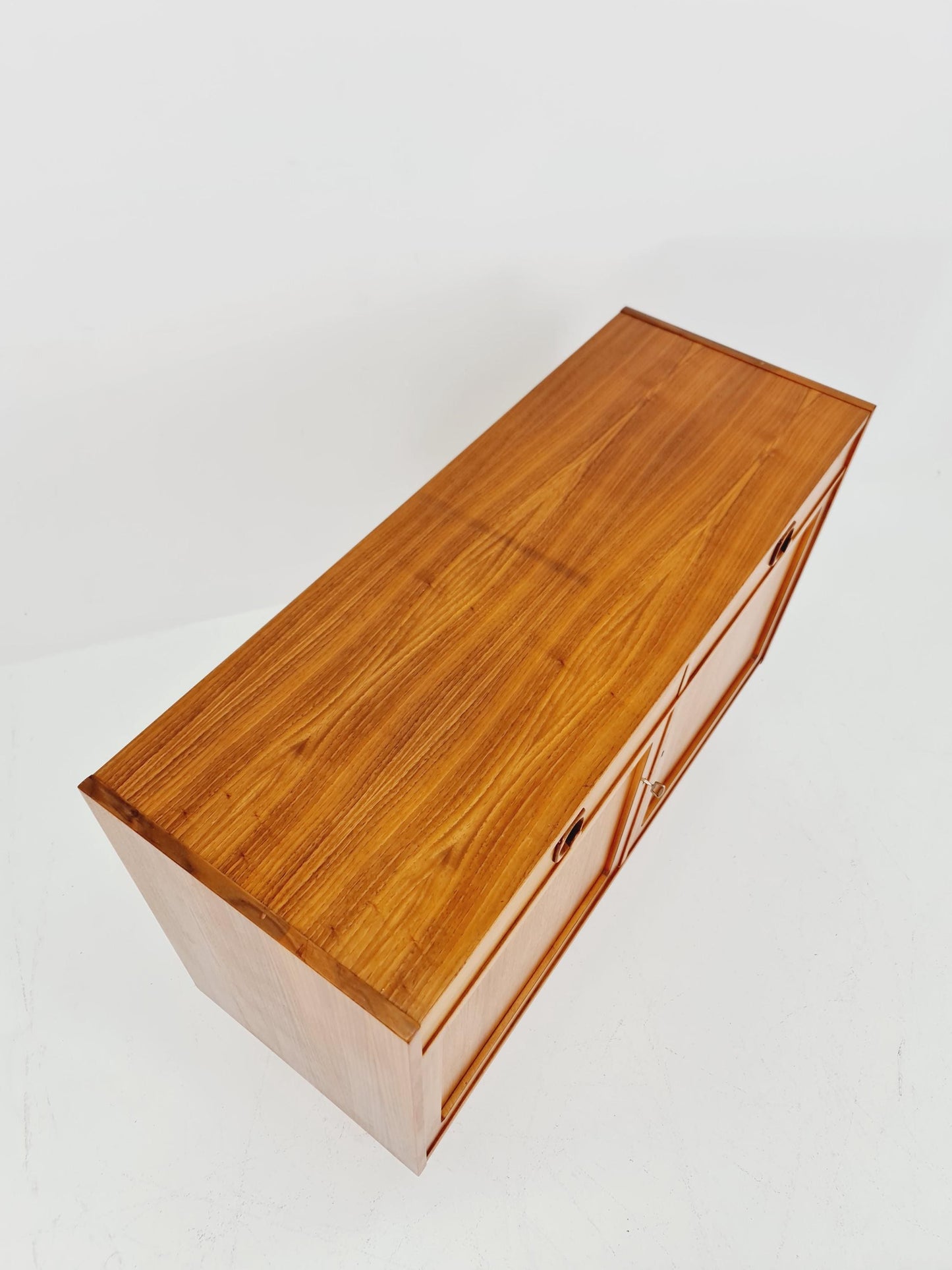 Mid Century Modern Swedish walnut sideboard by B. Fridhagen for Bodafors, 1964