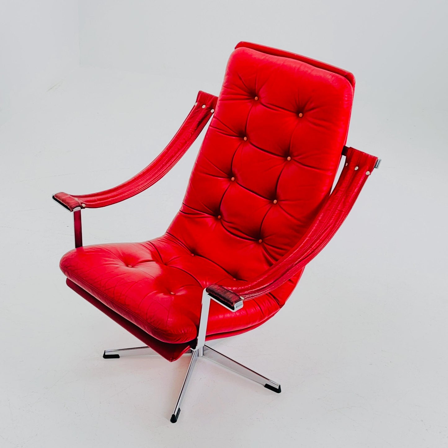 Mid-Century Swivel Armchair by Geoffrey Harcourt – Artifort, 1960s Netherlands