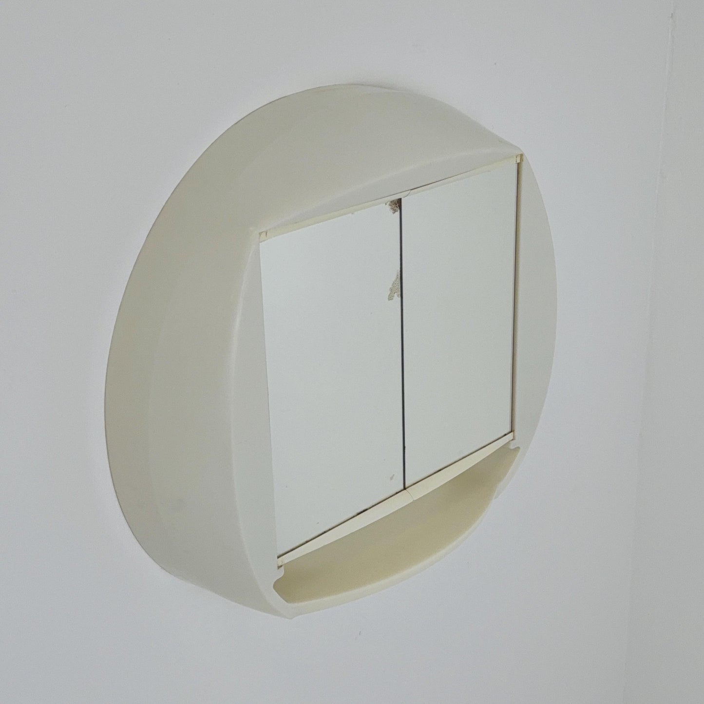 Mid century Space Age backlit Bathroom Cabinet by Allibert, France, 1970s