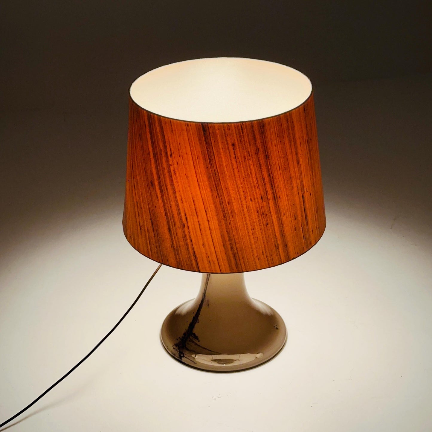 Mid-Century Murano Glass Buffet Lamp by Peill Putzler – Mouth-Blown Glass & Original Silk Shade, 1970s Germany