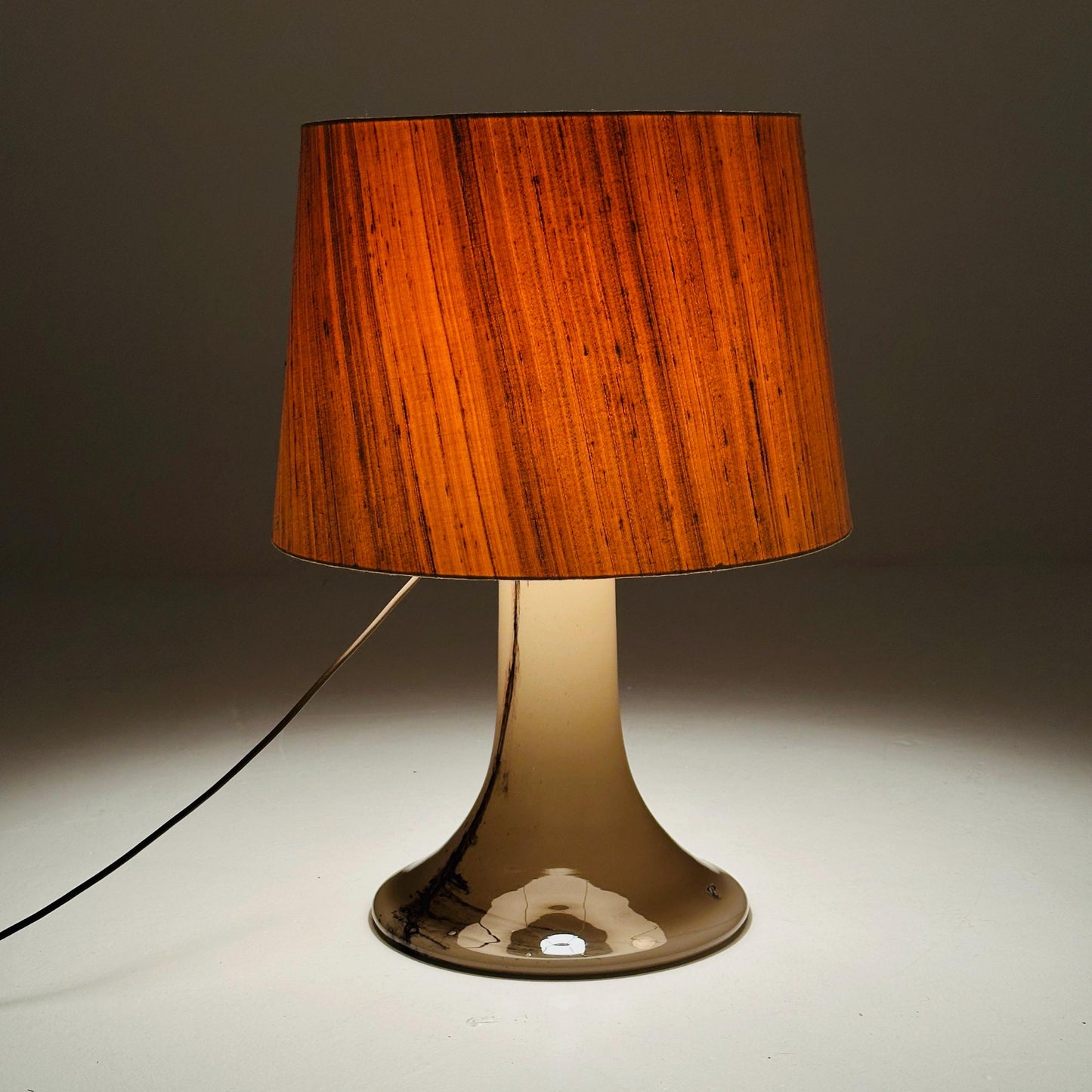 Mid-Century Murano Glass Buffet Lamp by Peill Putzler – Mouth-Blown Glass & Original Silk Shade, 1970s Germany