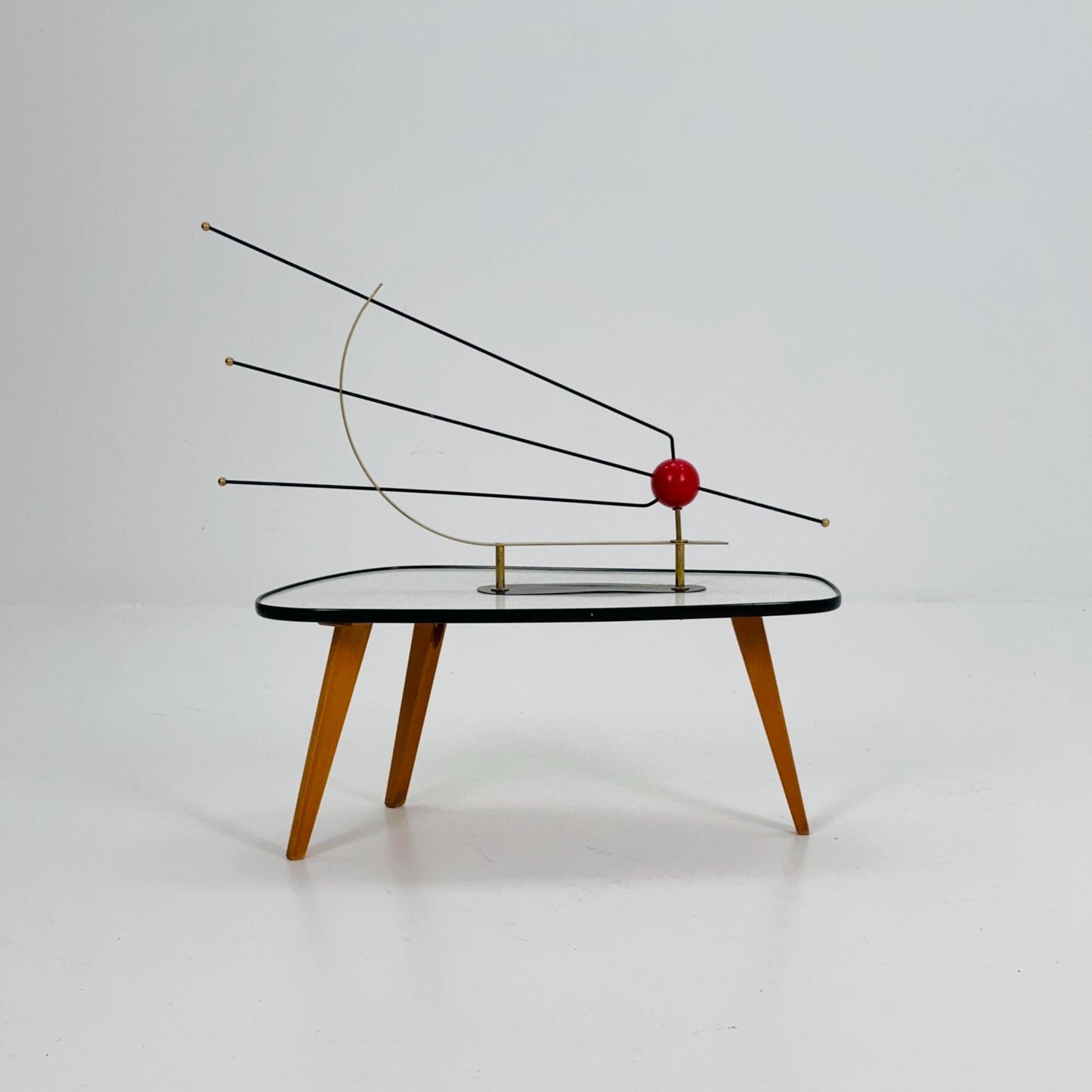 Rare Orginal German Plant Stand, Colorful Vintage Mid-Century Minimalist Indoor Plant Stand Side Table Retro flower table 1950s Germany