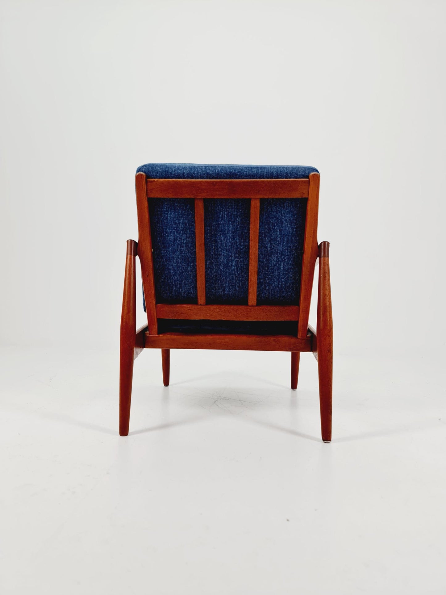 Mid-century Rare Danish teak Paper knife lounge chair/ Easy chair by Kai kristiansen For Magnus olsen Model 121 , 1960s