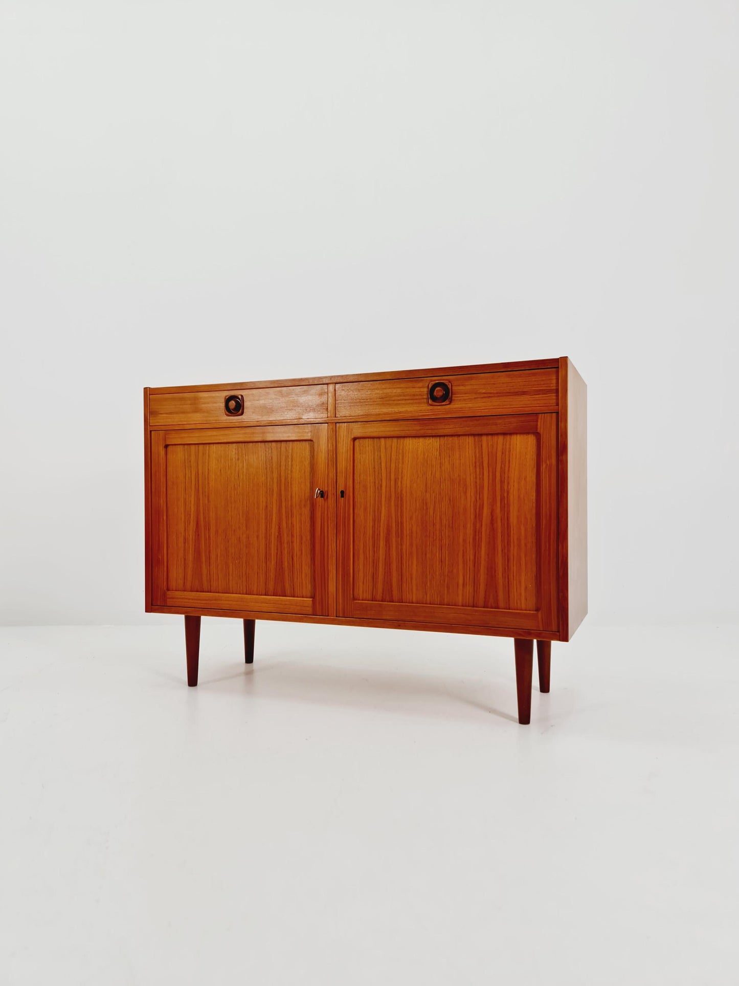Mid Century Modern Swedish walnut sideboard by B. Fridhagen for Bodafors, 1964