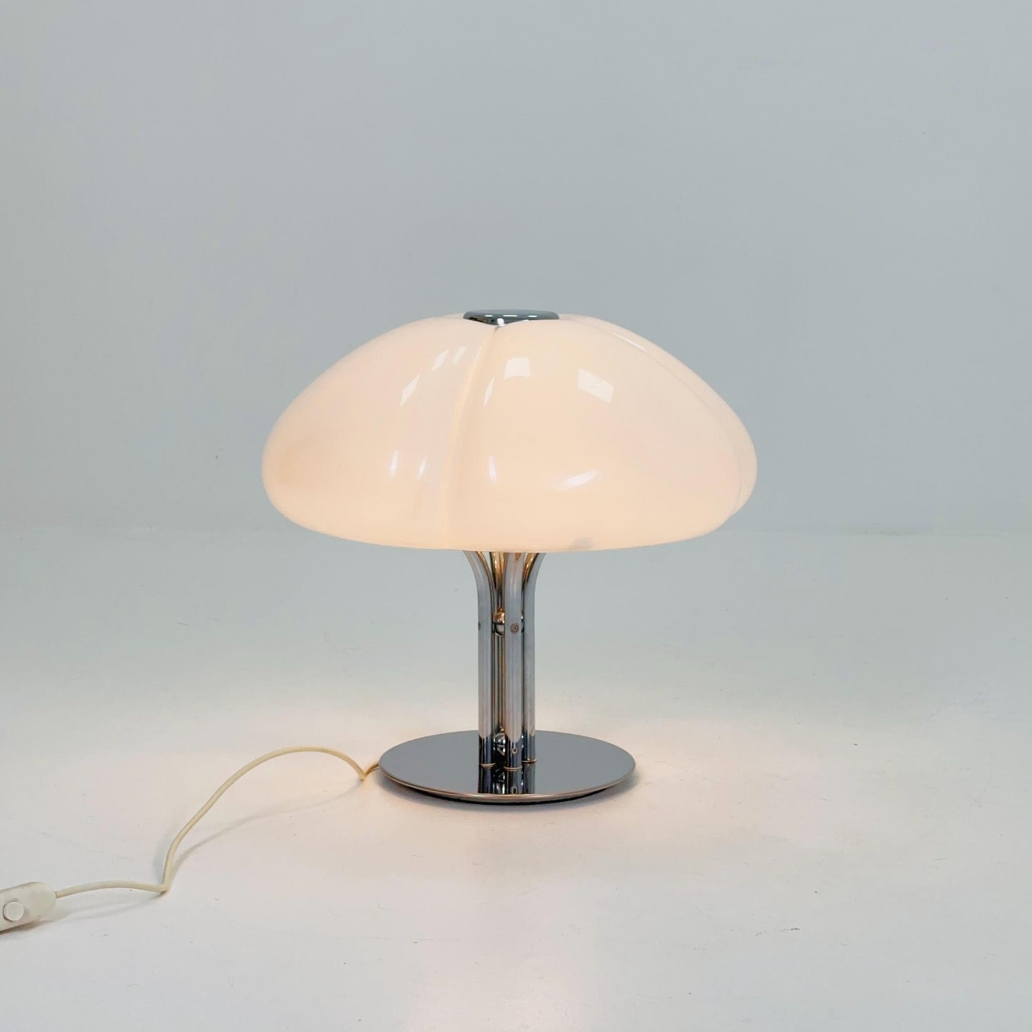 Mid Century “Quadrifoglio” Desk Lamp by Ufficio Progetti for Guzzini, Italy 1970s