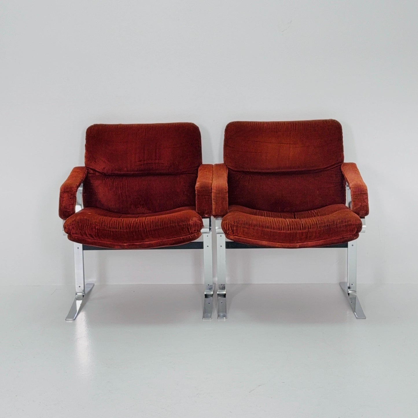 Set of 2 Mid Century Italian Lounge Chairs – Brown Velvet & Cast Chrome, 1980s Italy