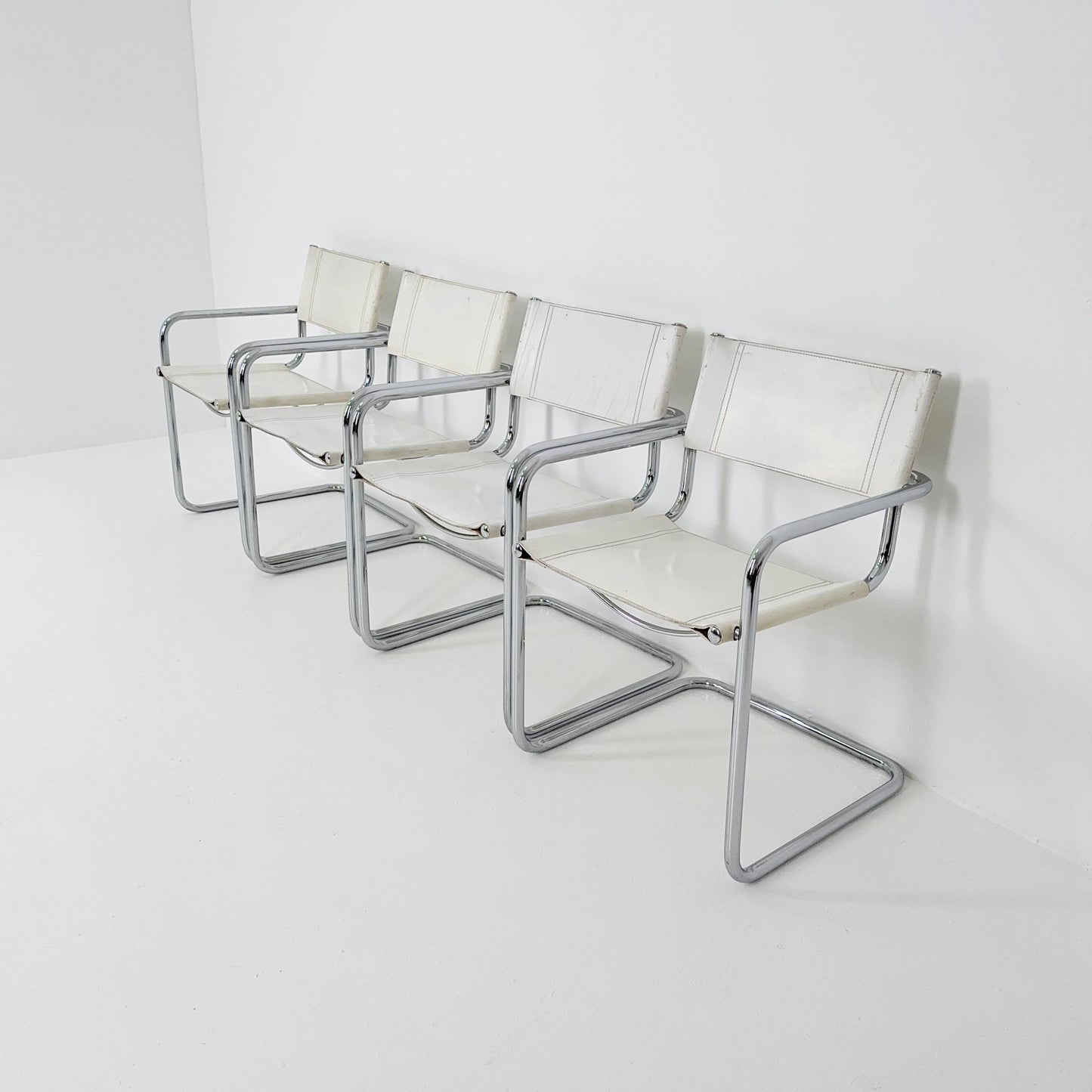 Set of 4 Centro Studi white arm chairs by Mart Stam & Marcel Breuer for Fasem italy, 1980s