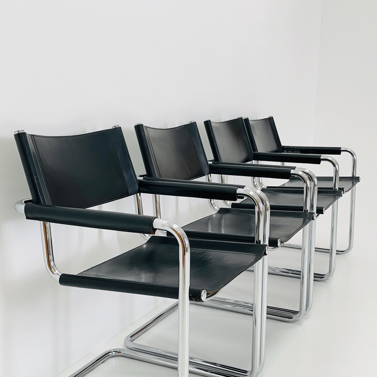 Set of 4 Mid century B34 Matteo Grassi Mg5 black leather cantilever chairs by Mart Stam italy 1980s