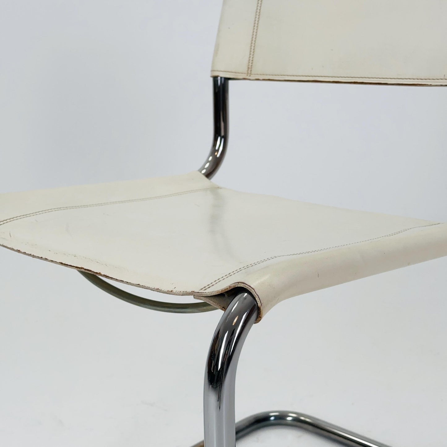 Mid-Century Vintage white S33 Chair by Mart Stam & Marcel Breuer from Thonet 1980s Germnay