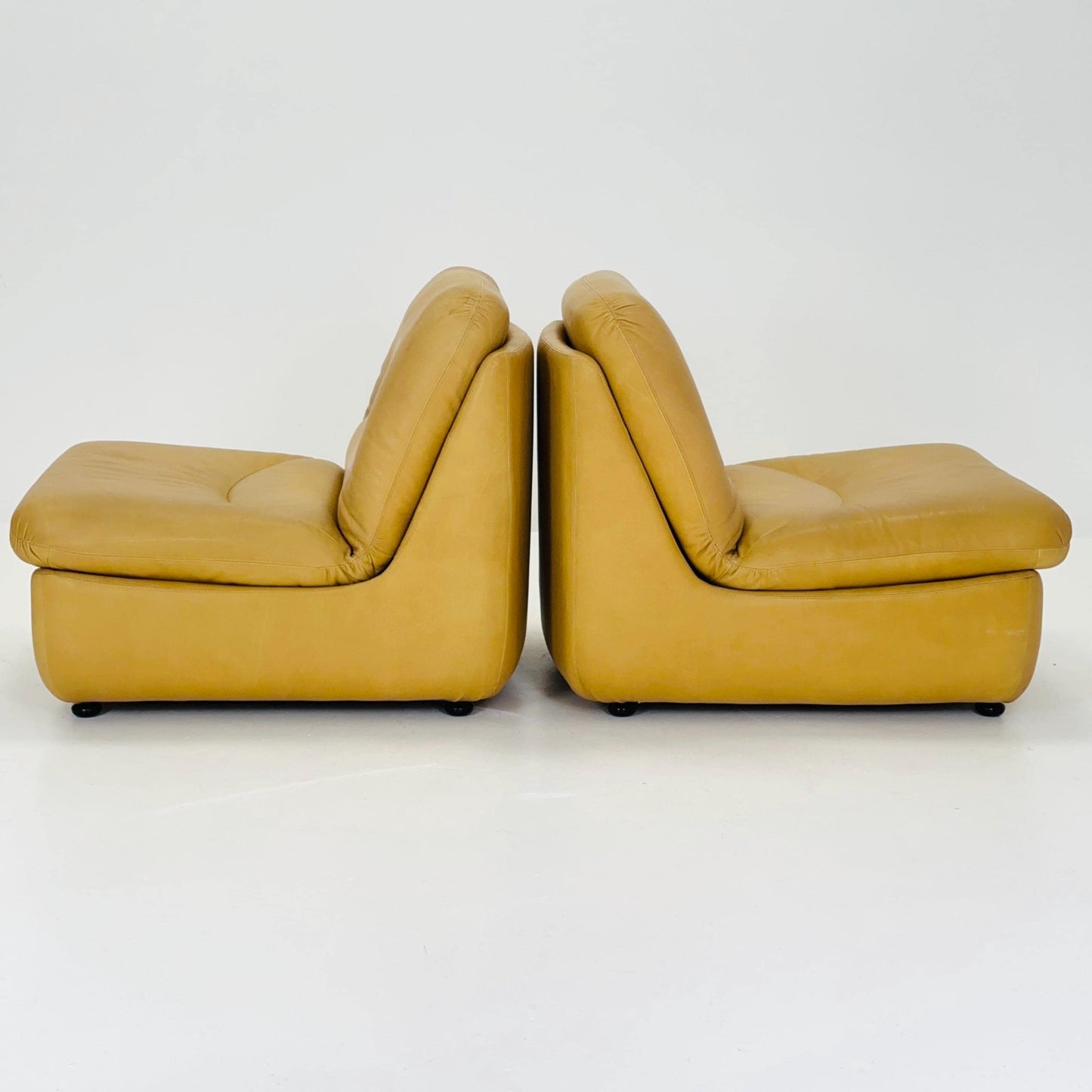 1 of 2 Mid-Century Leather Lounge Chair by Dreipunkt International, Germany, 1970s
