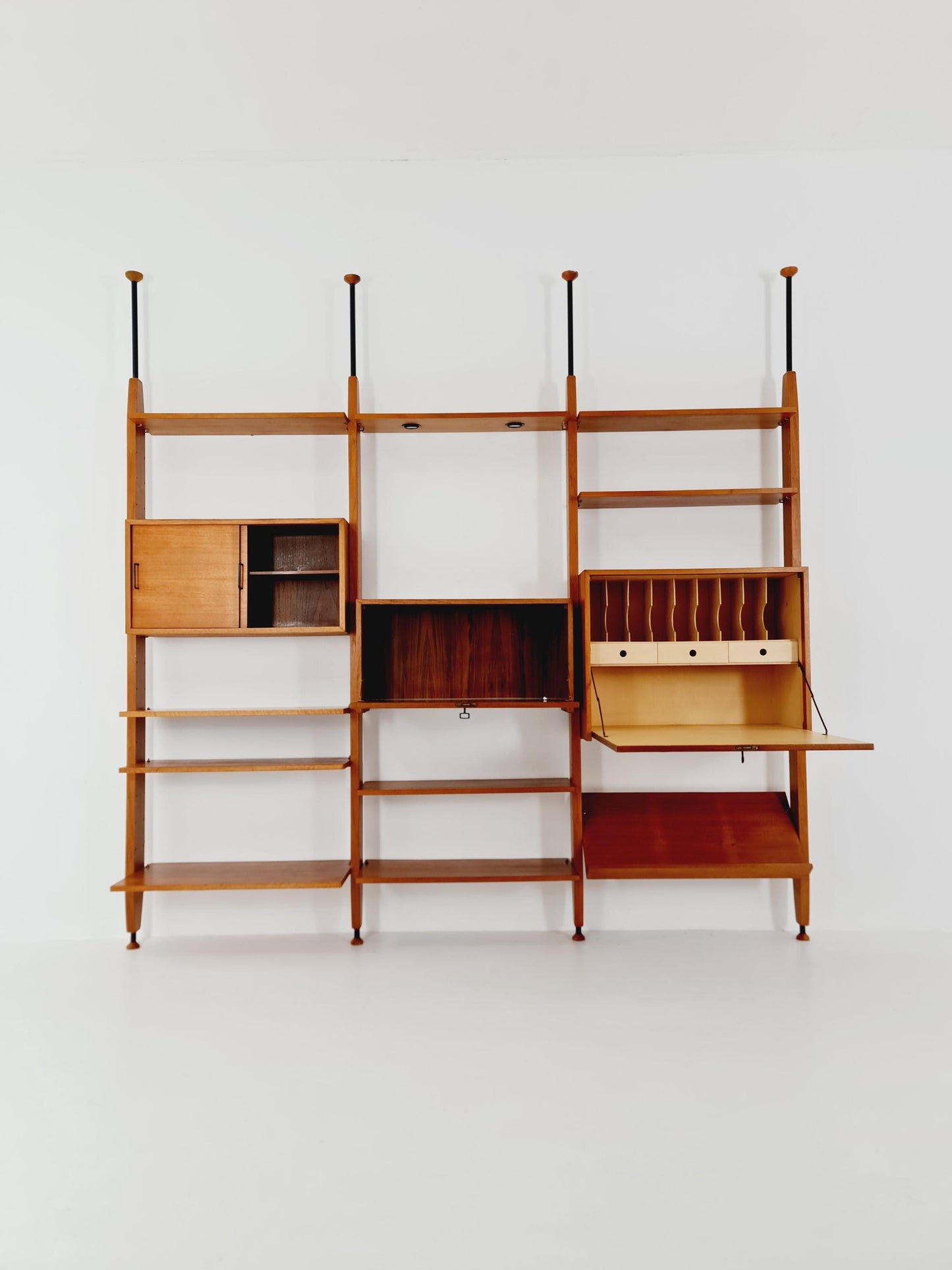 Rare Danish freestanding vintage Walnut bookshelf system /room Divider 1960s
