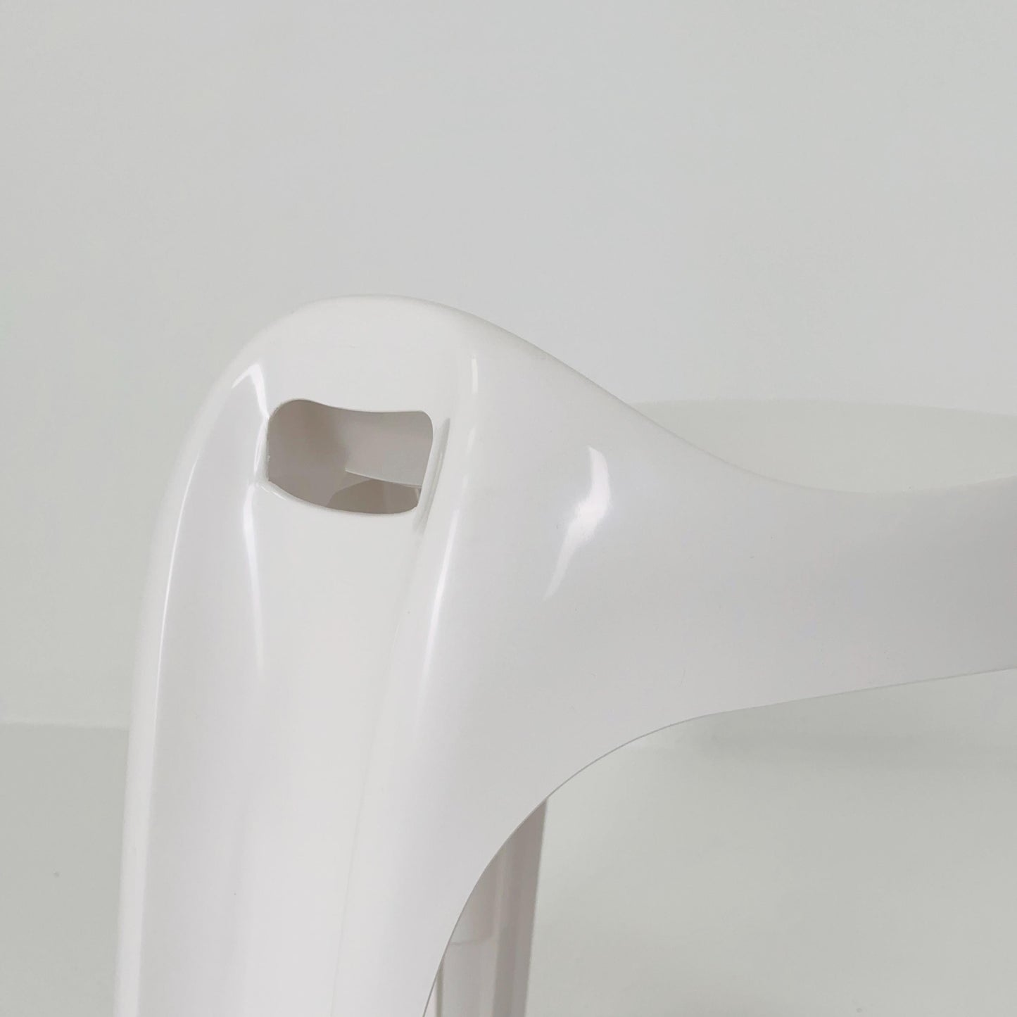 1 of 150 Mid century space age white Taboret stool by Alexander Begge for Casala 1970s Germany