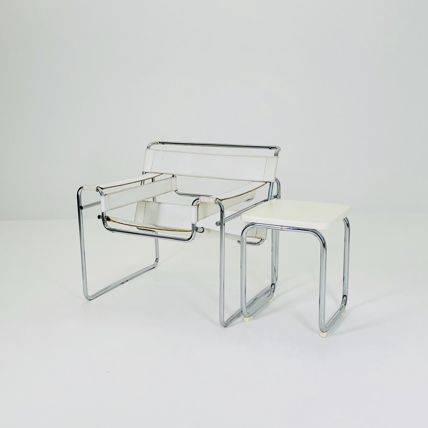 Mid Century Bauhaus Side Table / Stool by Nicol, Bauhaus Germany 1980s