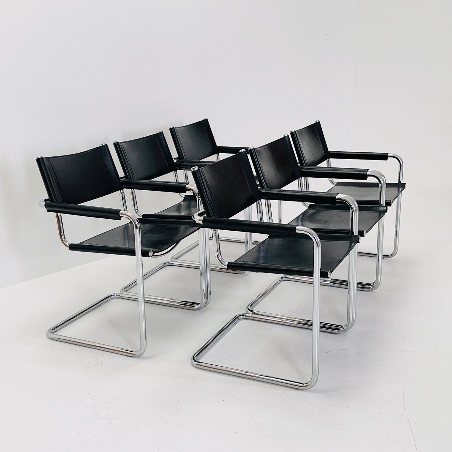 Set of 6 Mid century B34 Matteo Grassi Mg5 black leather cantilever chairs by Mart Stam italy 1980s