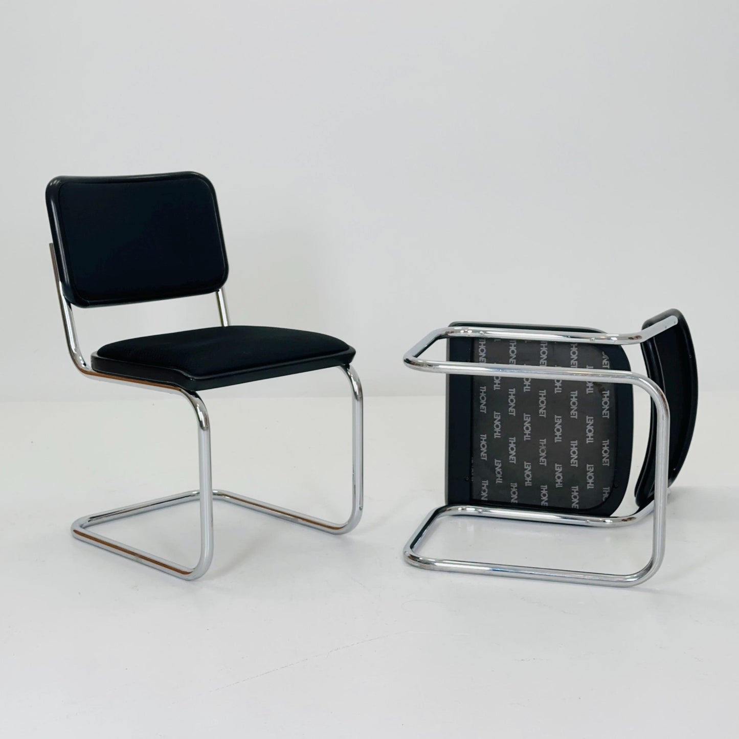 Set of 2 Mid-Century S32 Cantilever Chairs by Marcel Breuer & Mart Stam for Thonet, Germany 1980s