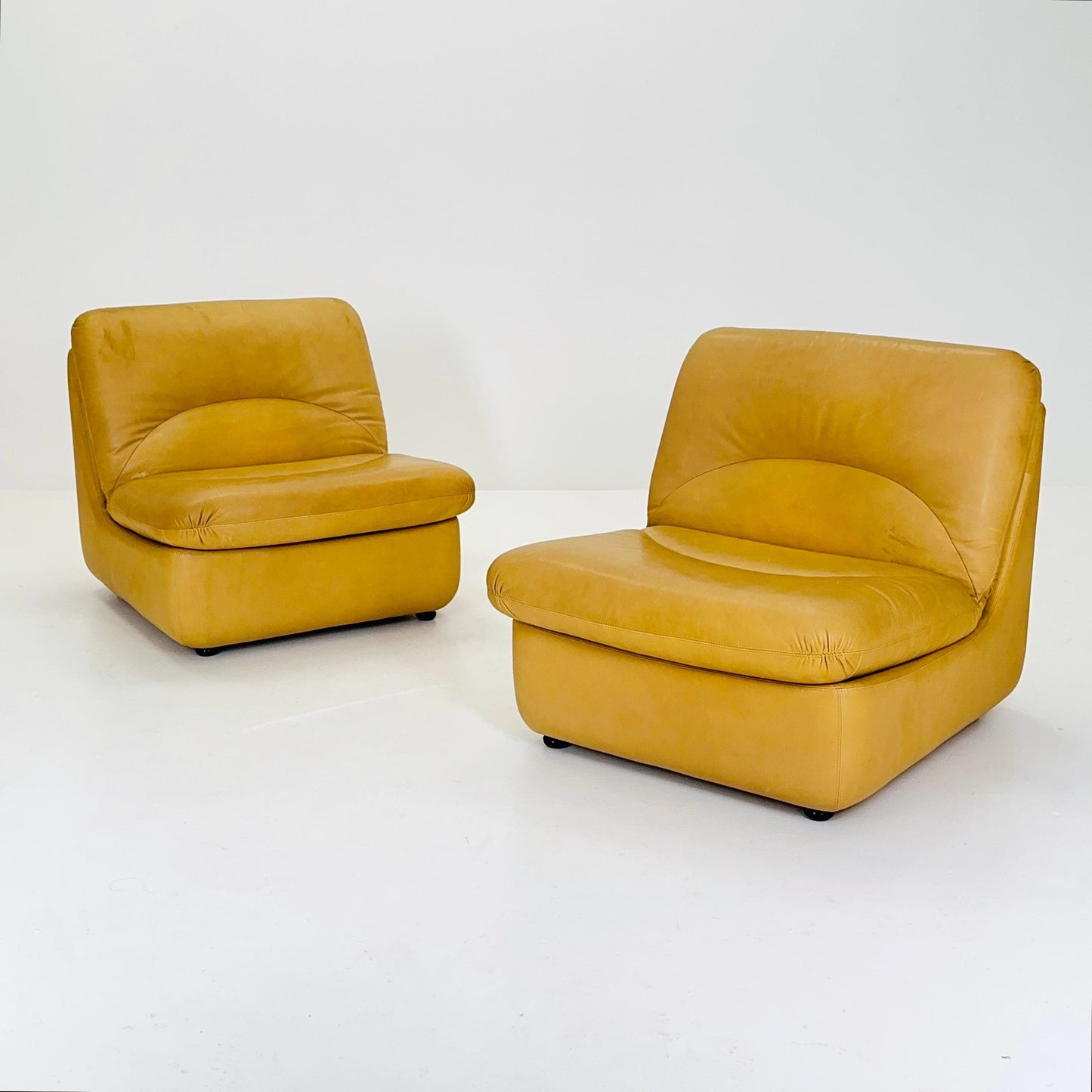 1 of 2 Mid-Century Leather Lounge Chair by Dreipunkt International, Germany, 1970s