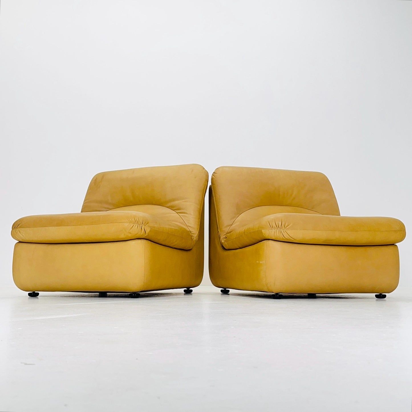 1 of 2 Mid-Century Leather Lounge Chair by Dreipunkt International, Germany, 1970s