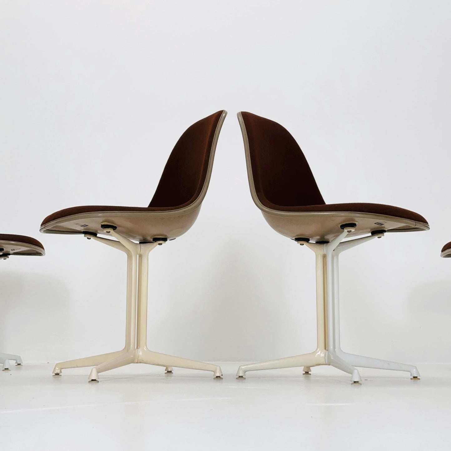 Set of 4 Mid Century ‘La Fonda’ Chairs by Charles & Ray Eames for Herman Miller, 1960s USA