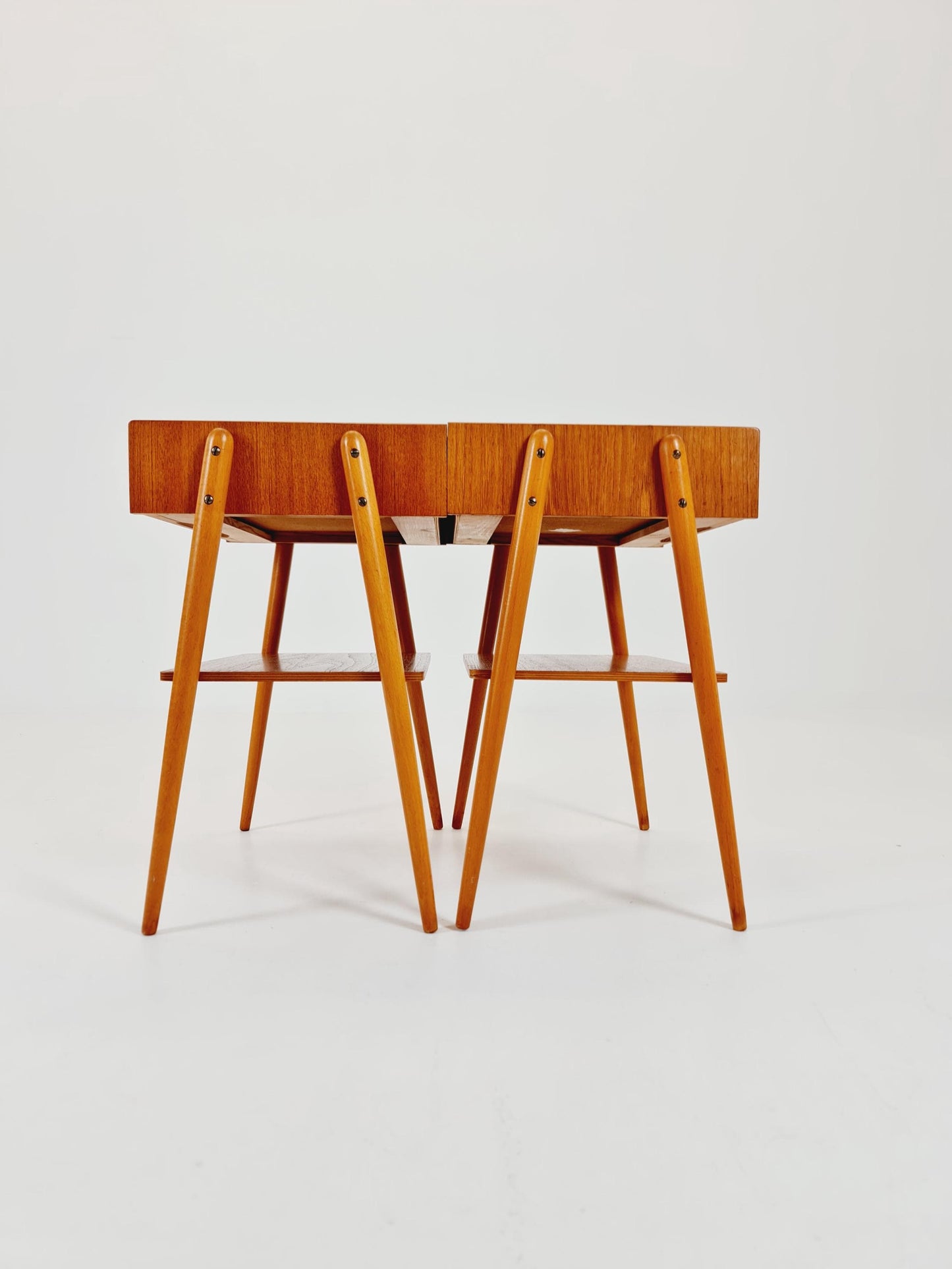Pair of Swedish Midcentury Teak Vintage Side table/ Bedside table/ Night stand by Carlström & Co, 1960s
