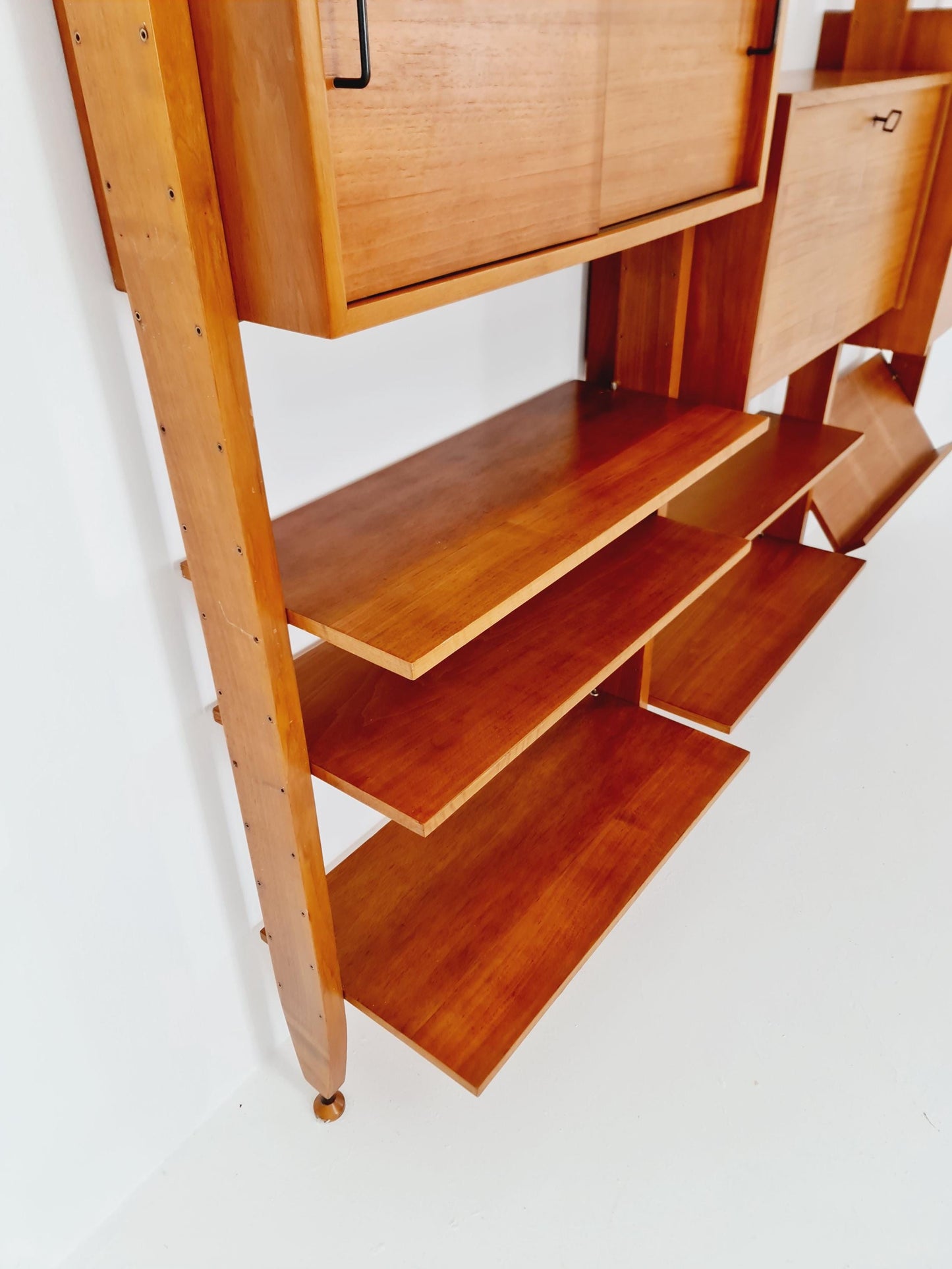 Rare Danish freestanding vintage Walnut bookshelf system /room Divider 1960s