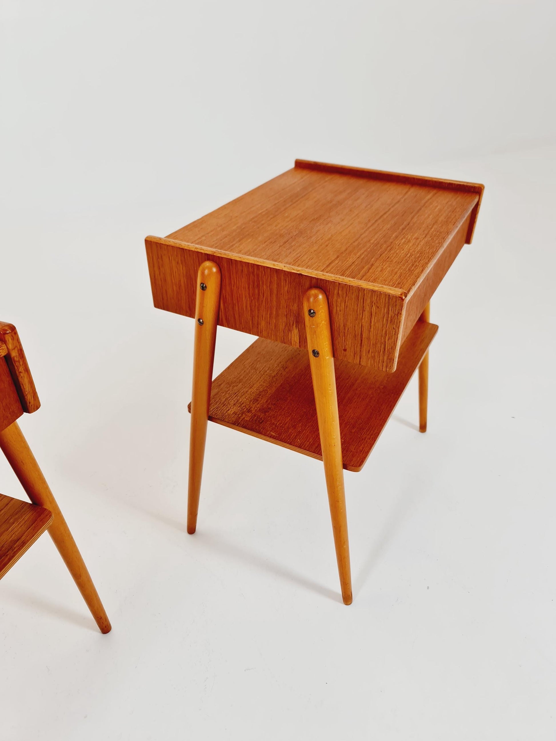 Pair of Swedish Midcentury Teak Vintage Side table/ Bedside table/ Night stand by Carlström & Co, 1960s