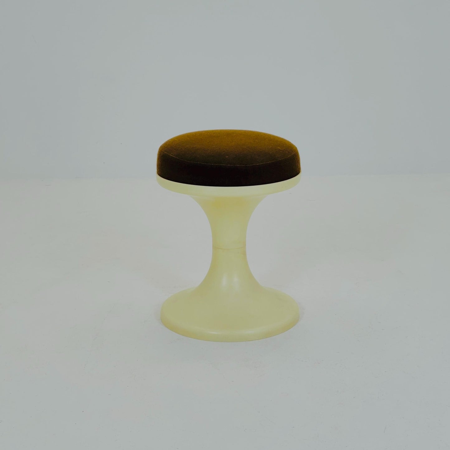 Vintage German Tulip Stool – 1970s, White ABS with Brown Fabric Seat