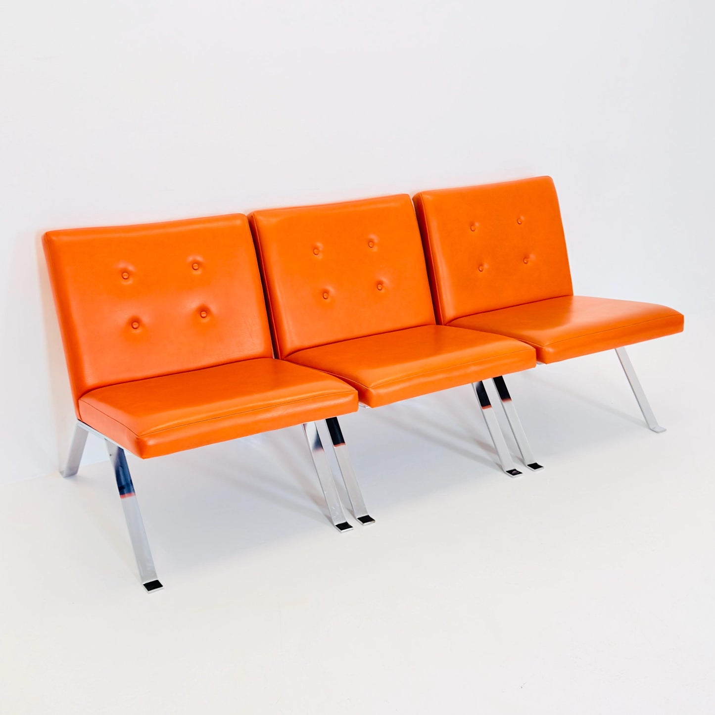 1 of 3 Mid century leather lounge Euro M1600 chair by Hans Eichenberger for Girsberger - 1960s Switzerland