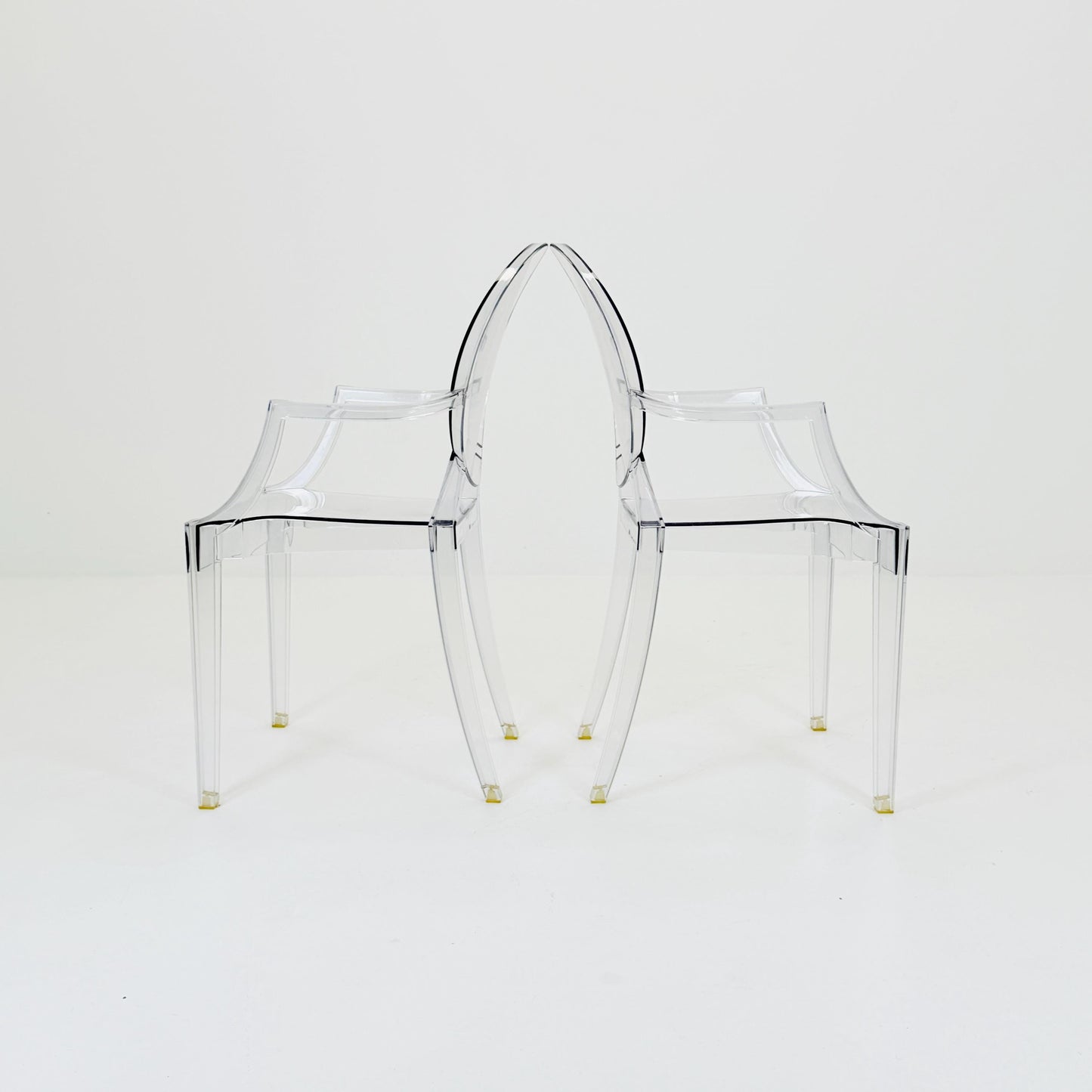 Set of 2 Louis Ghost Armchairs by Philippe Starck for Kartell – Transparent Polycarbonate Chairs, Italy 2000s