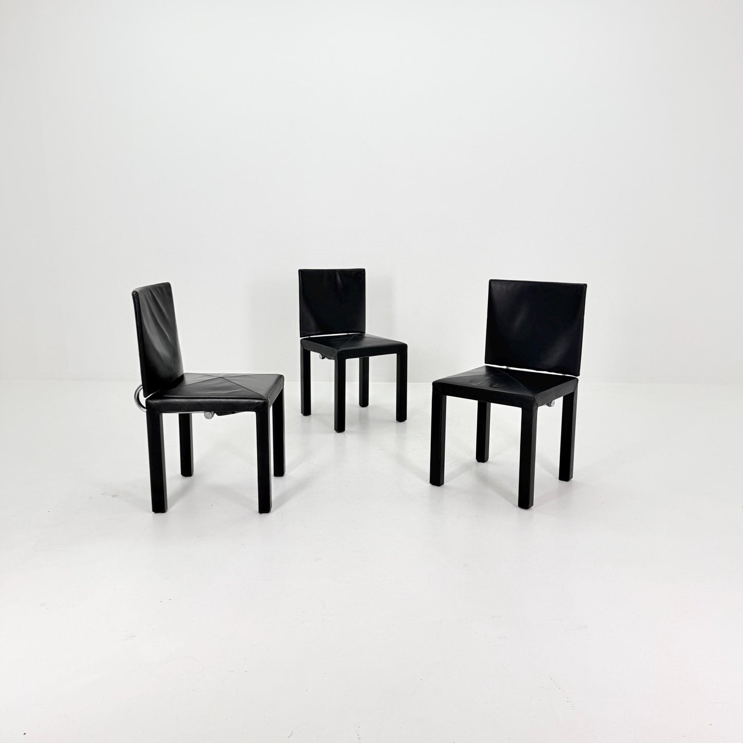 1 of 3 Mid Century Arcadia Dining Chairs by Paolo Piva for B&B Italia – Black Leather 1980s Italy