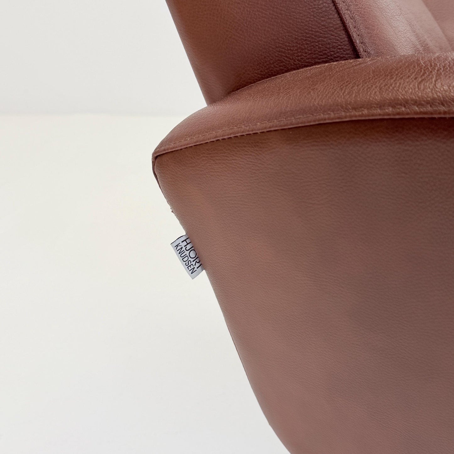 Mid Century Hjort Knudsen Danish Spinning Armchair & Ottoman – Brown Leather Swivel Lounge Chair – Denmark 1990s MCM
