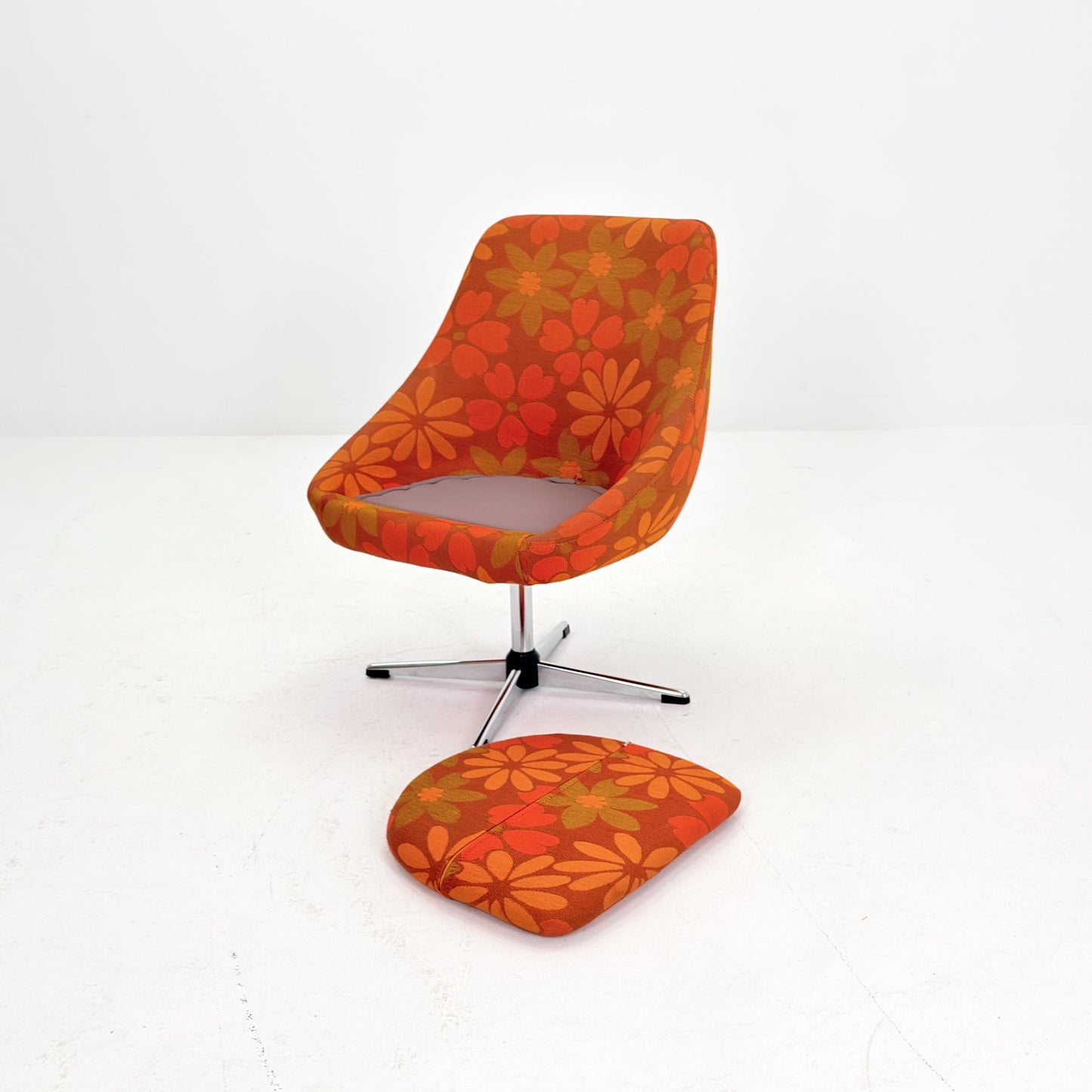 Mid Century Space Age Cocktail Lounge Chair – 1970s Germany