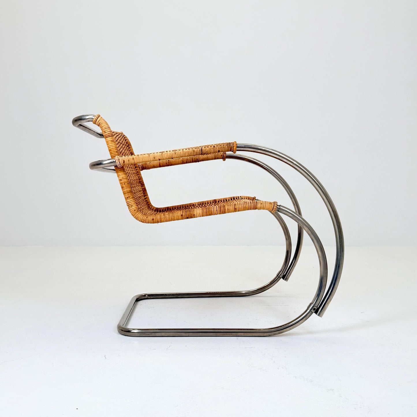 Mid Century D42 Rattan Cantilever Lounge Chair by Ludwig Mies van der Rohe for Tecta, 1970s Germany