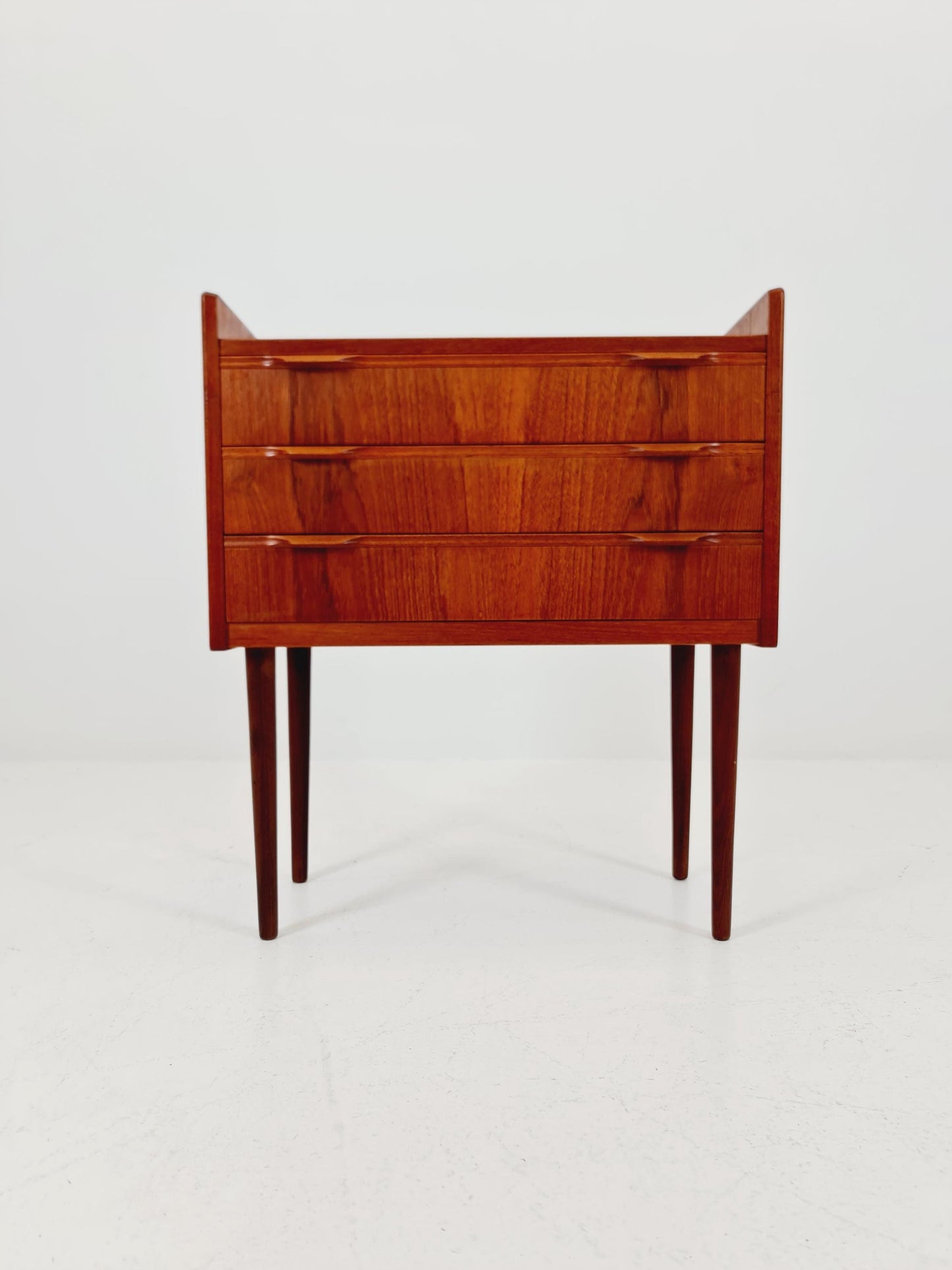 Midcentury danish drawer dresser /3 drawers by Henning Jørgensen for Fredericia Møbelfabrik , 1960s