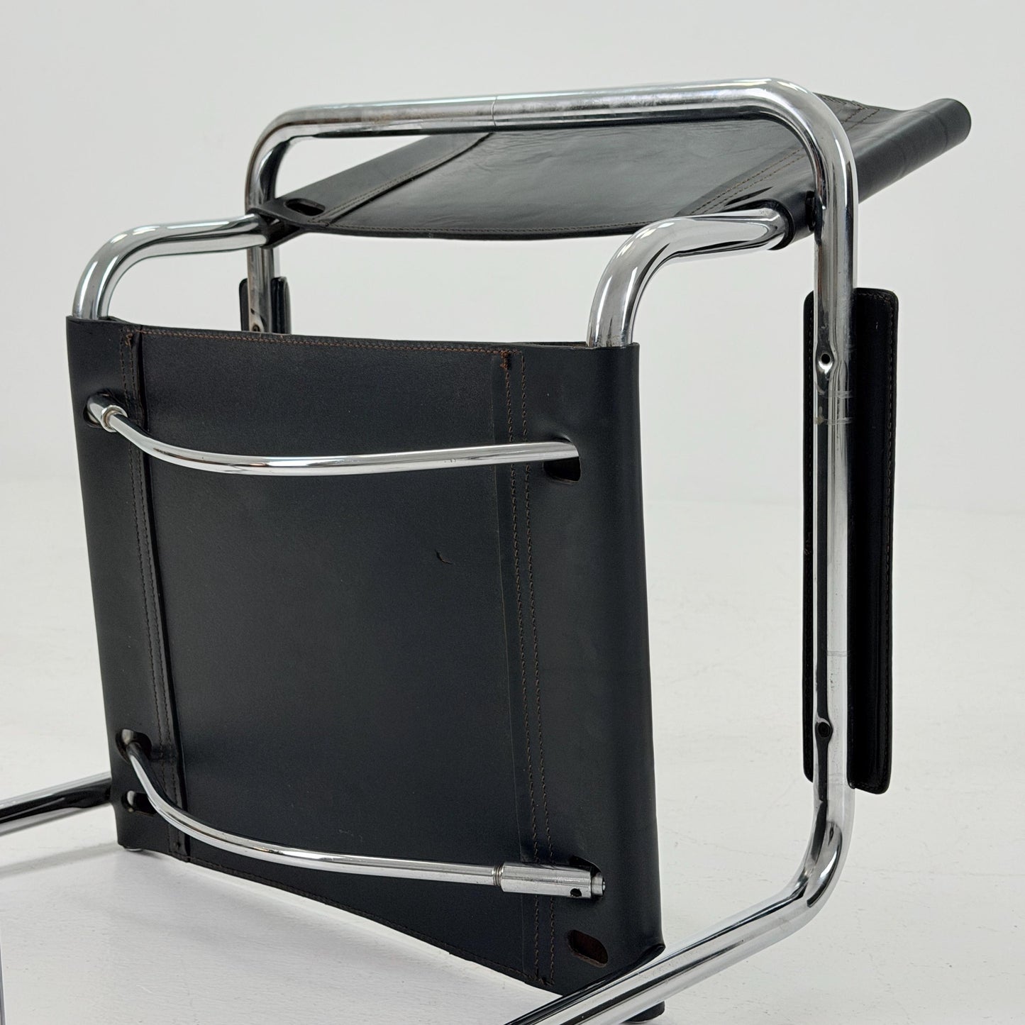 Mid-Century Bauhaus S34 black leather Armchair by Centro Studio Italy, 1980s