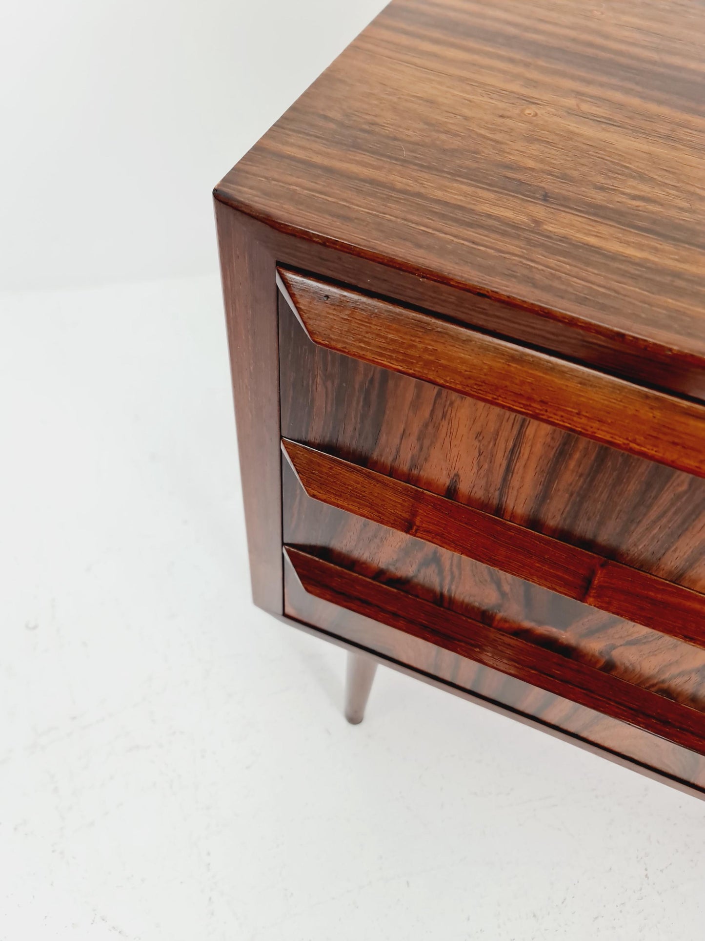 Midcentury danish drawer dresser /3 drawers by EDV. Valentinsen Möbelfabrik 1960s