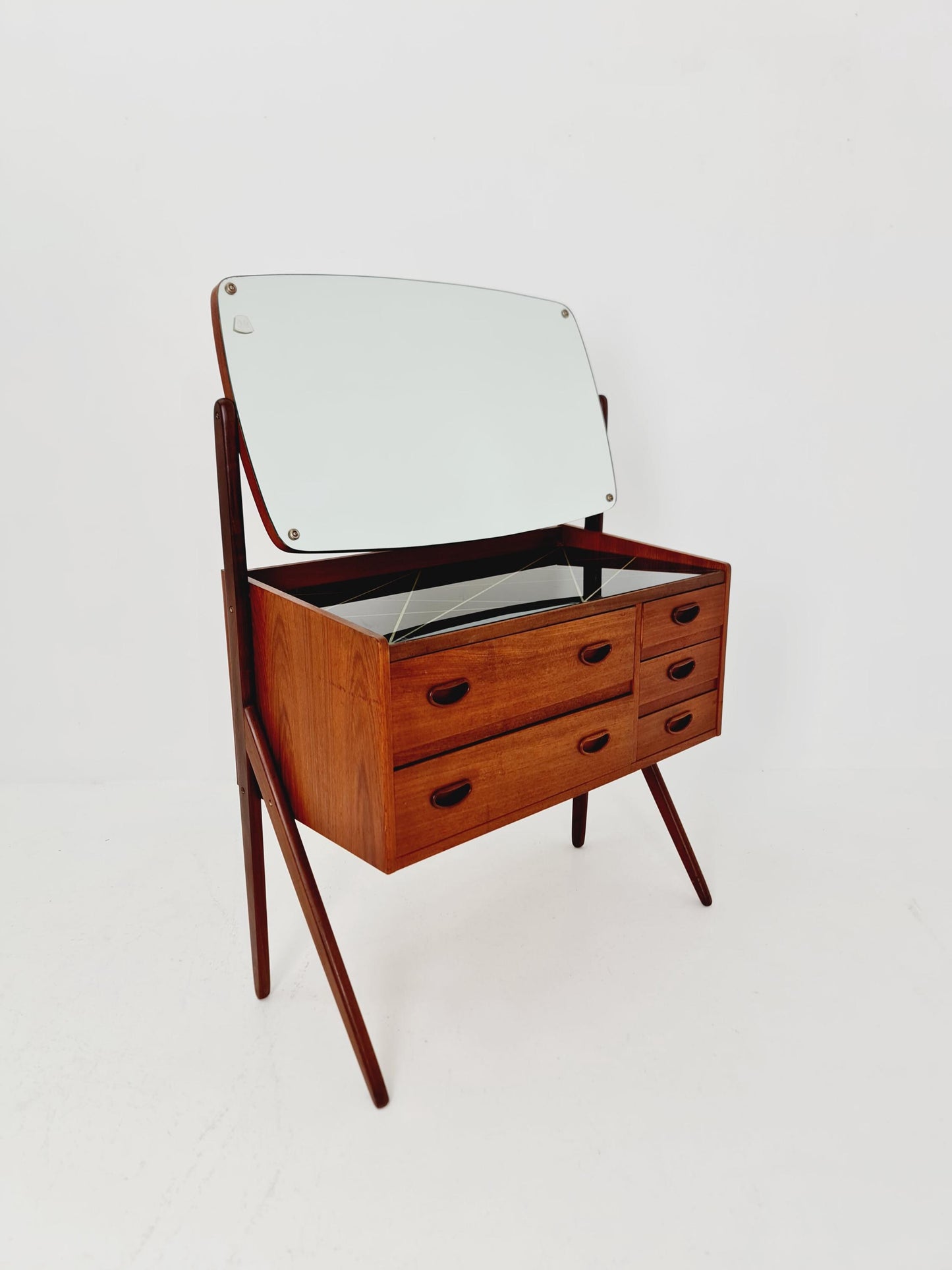Rare Mid Century Modern Danish Teak vanity table/ make up table by G&T, 1960