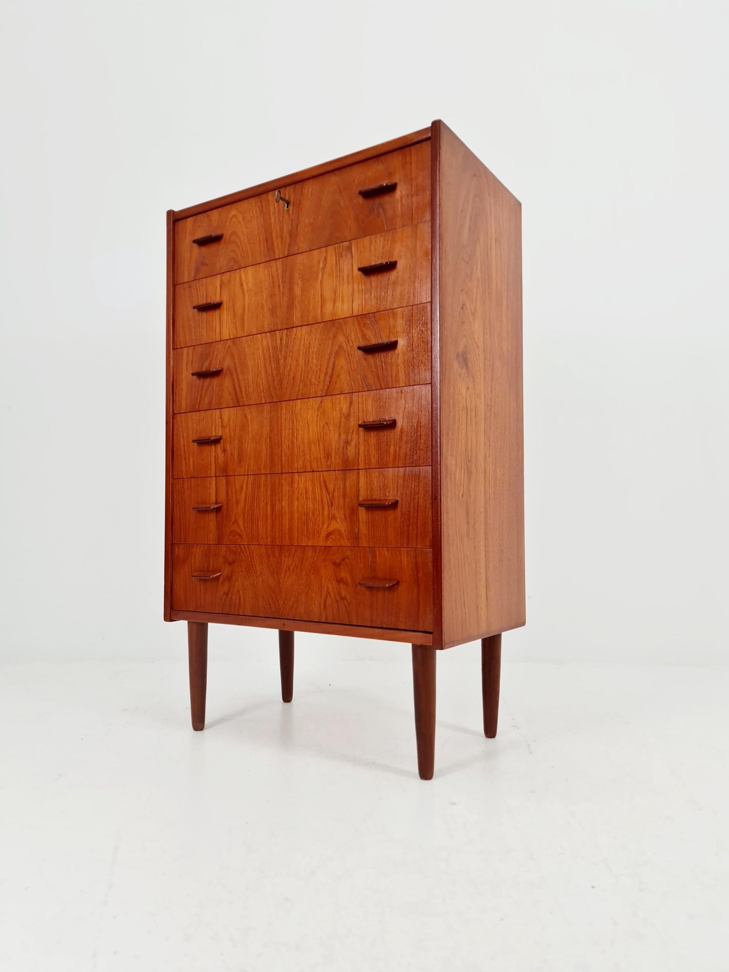 Midcentury danish design chest of drawers / drawer dresser /6 drawers cabinet By Ejsing Möbelfabrik 1960s
