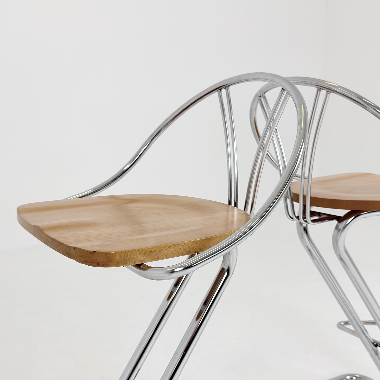 Set of 2 Vintage Italian Effezeta Bar Stools – 1980s Postmodern Chrome & Wooden Stools