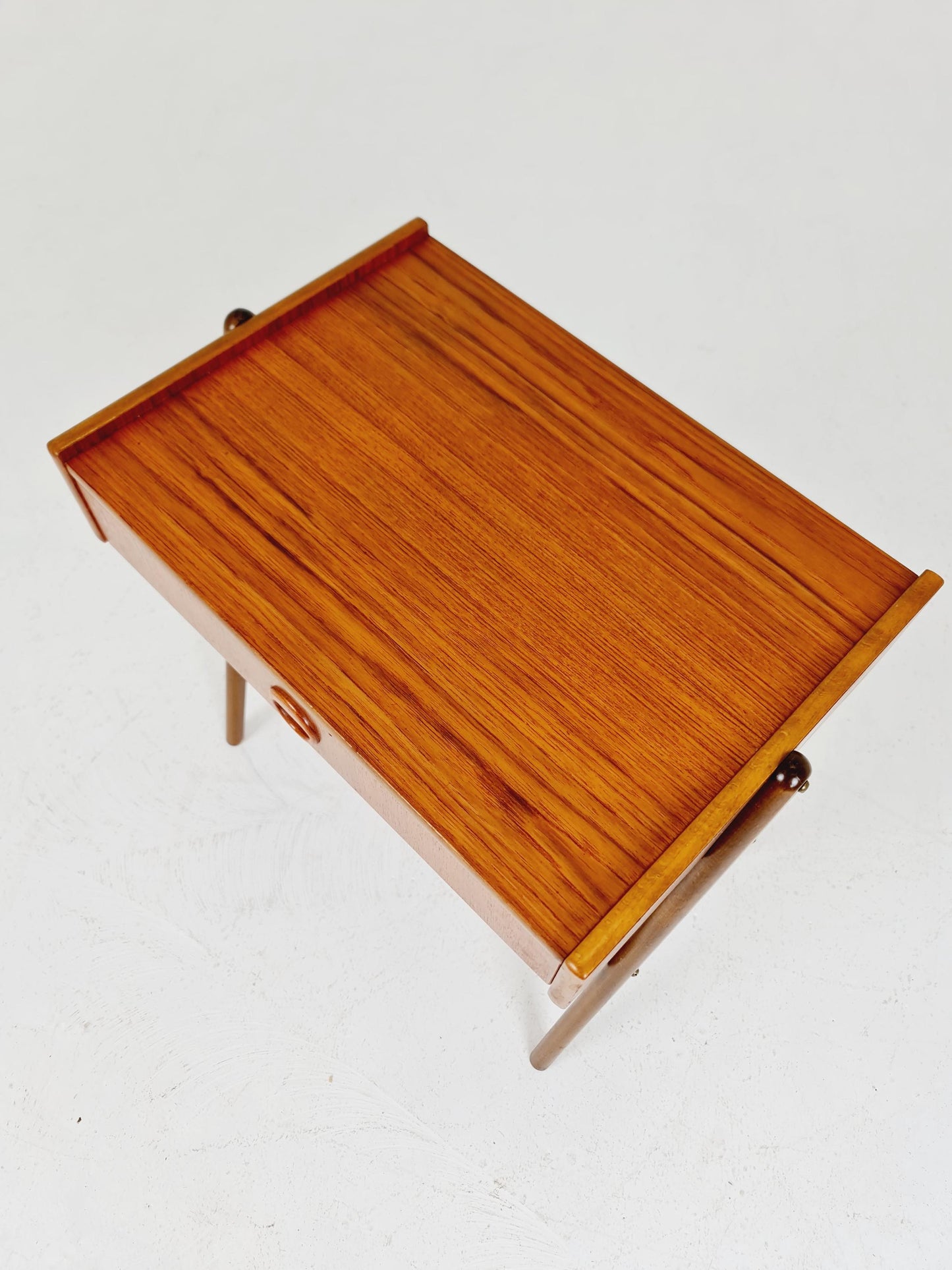 Pair of Swedish Midcentury Teak Vintage Side table/ Bedside table/ Night stand by AB Bjärni Bjärnum 1960s