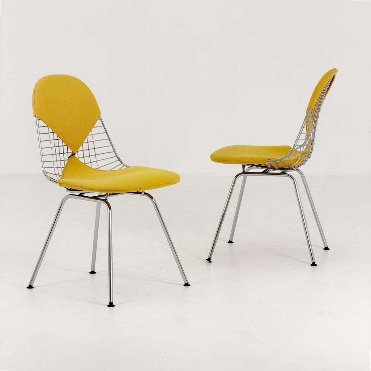 1 of 2 Mid-Century Charles & Ray Eames DKX-2 Wire Chair – Herman Miller – 1970s