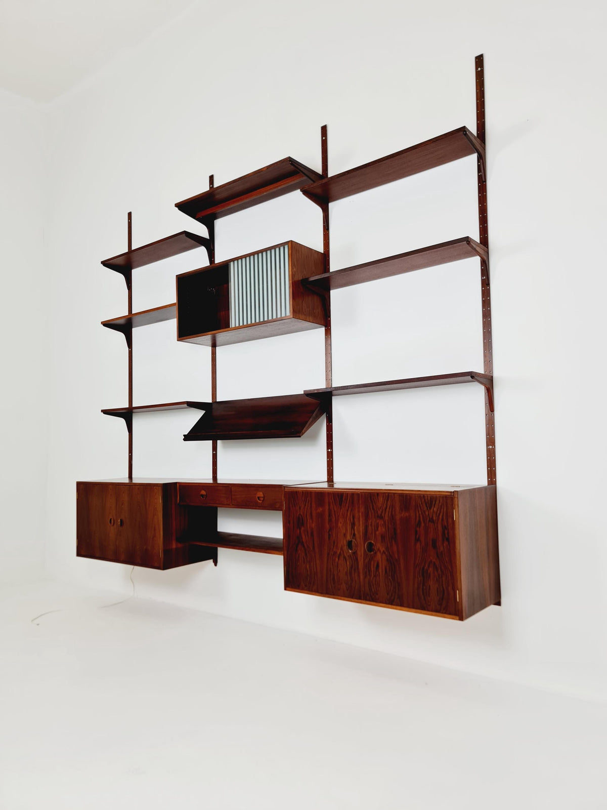 1960s Danish Modern Rosewood Shelving System | Hansen & Guldborg (HG Møbler) | Bar, Record , Display Cabinets
