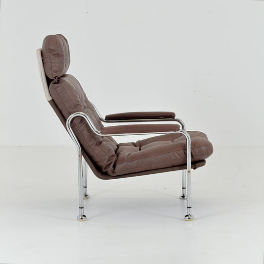 Mid-Century Modern Scandinavian lounge chair Design By Bo Eigert for Stalbo , Sweden 1970s