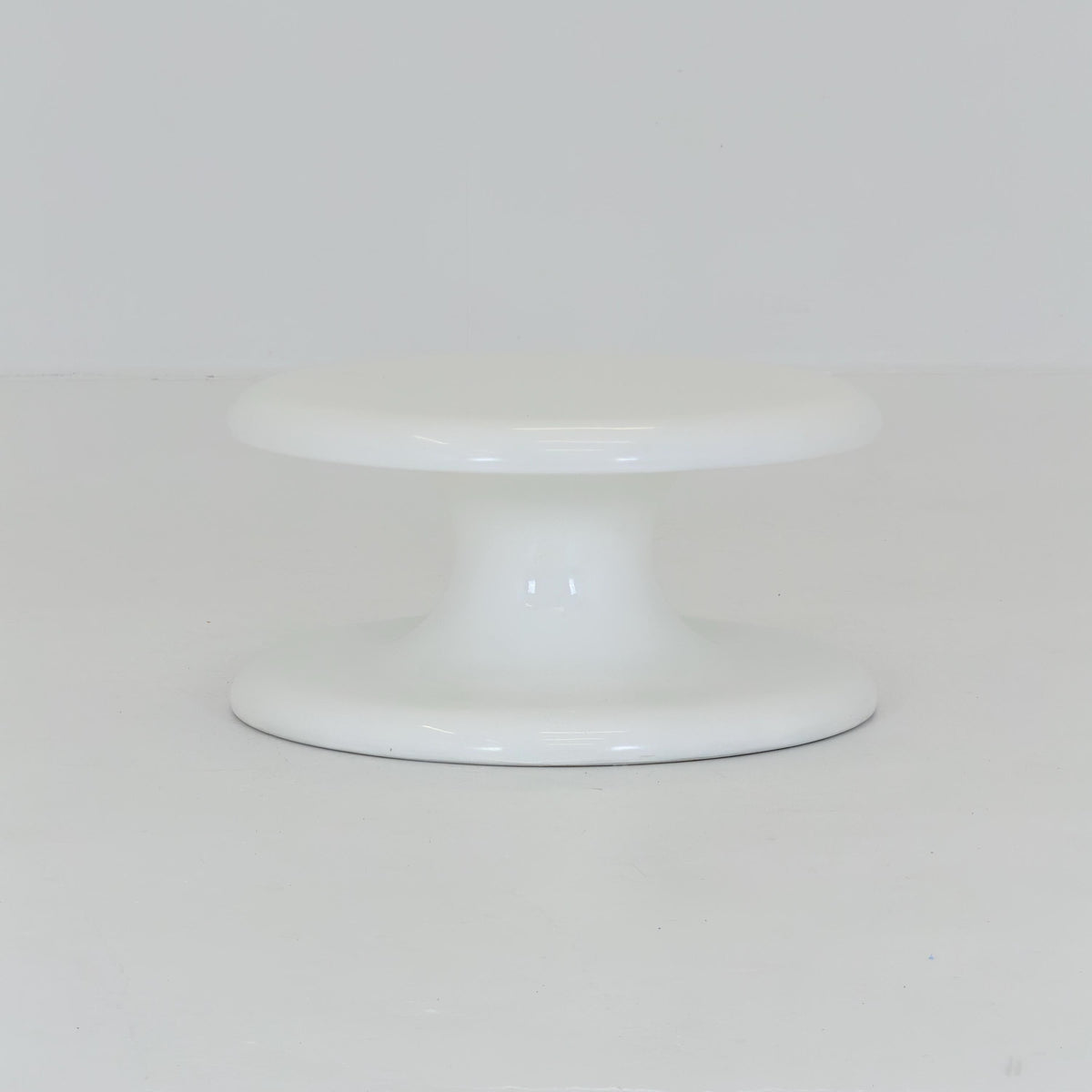 Rare Vintage Space Age Tulip Coffee Table, White Fiberglass, Italian Design, 1970s