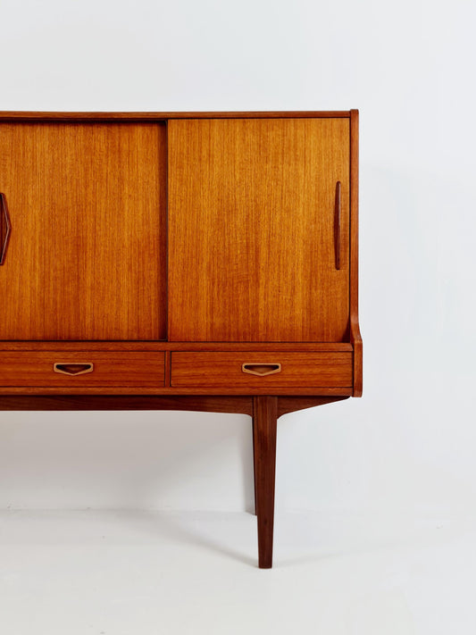 Mid-Century Modern Teak Highboard / Sideboard /Bar 1960s